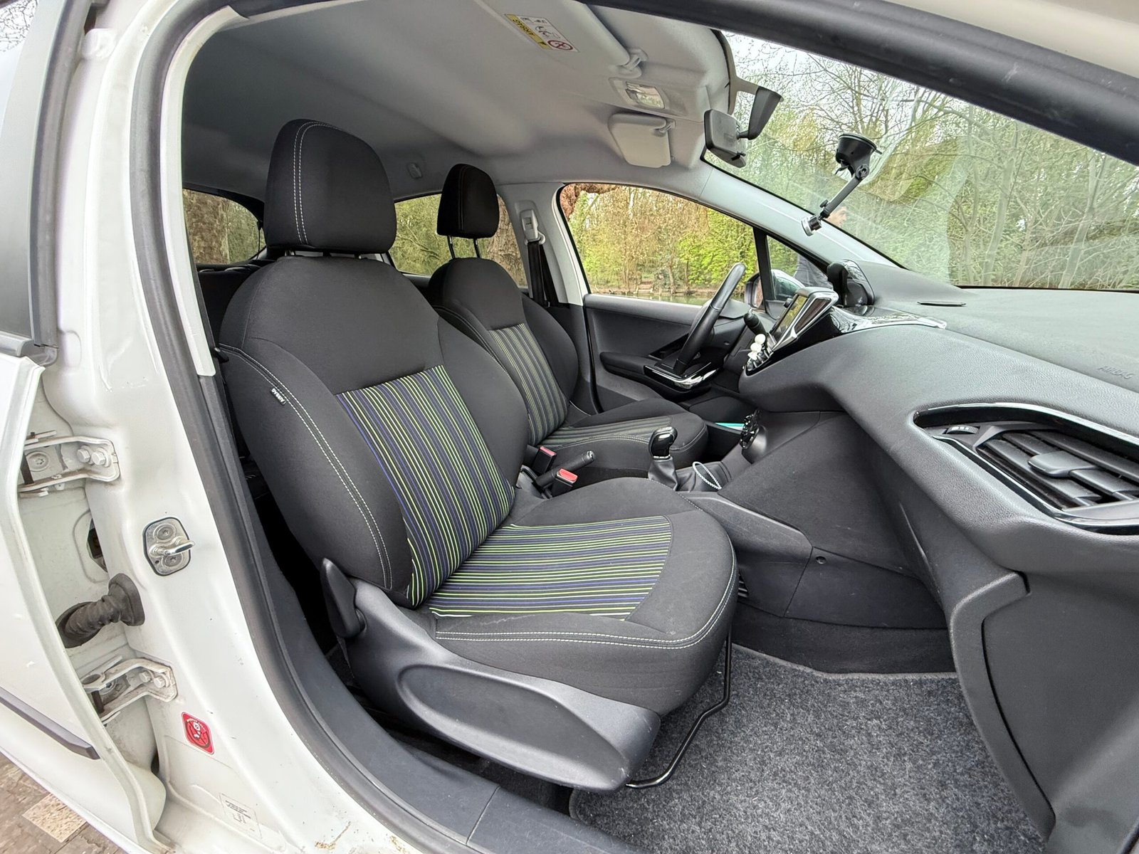 Peugeot 208 Urban Soul 1.2 Essence 82cv