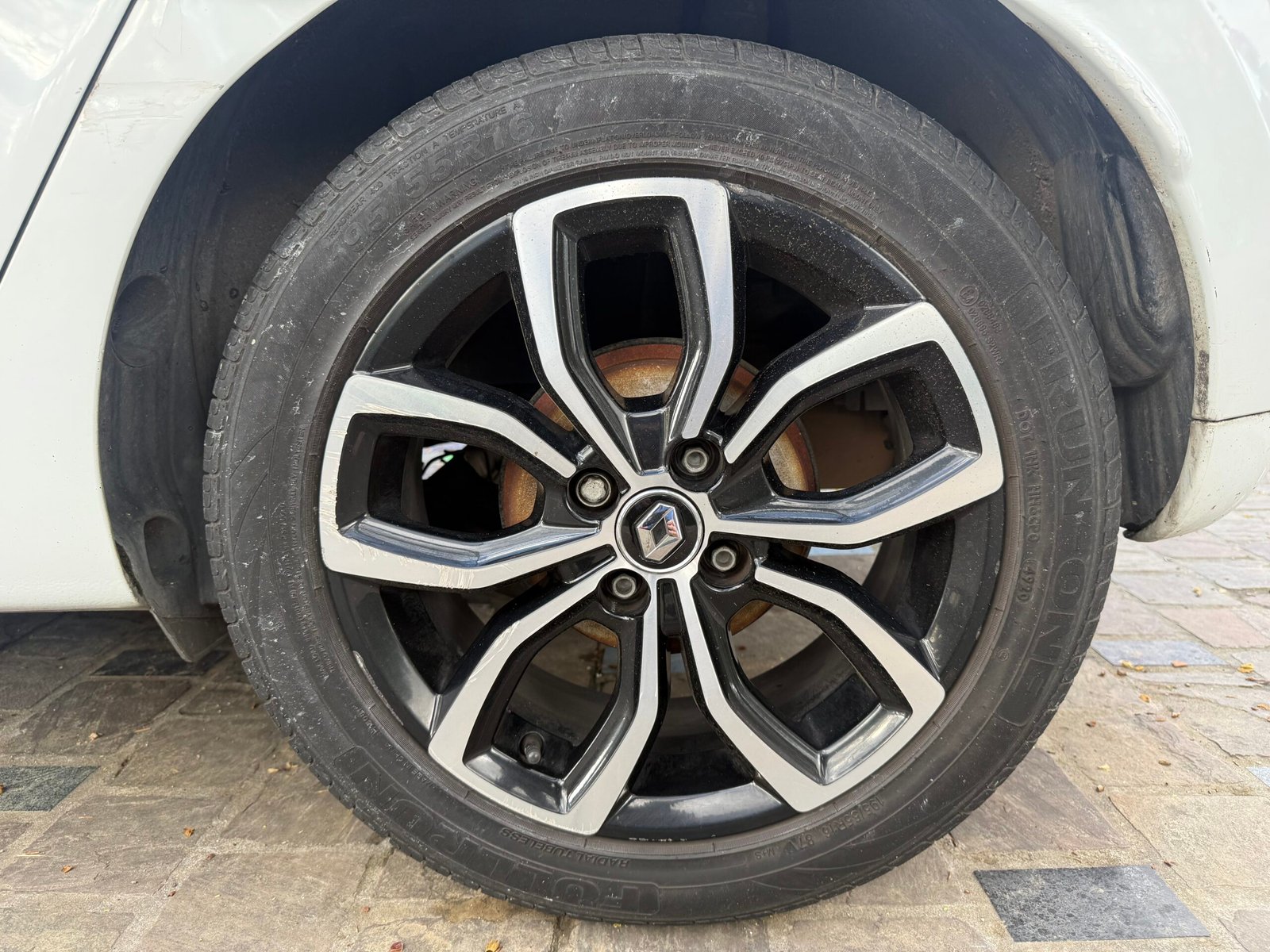 Renault Clio 4 1.2 TCe 75Cv Limited