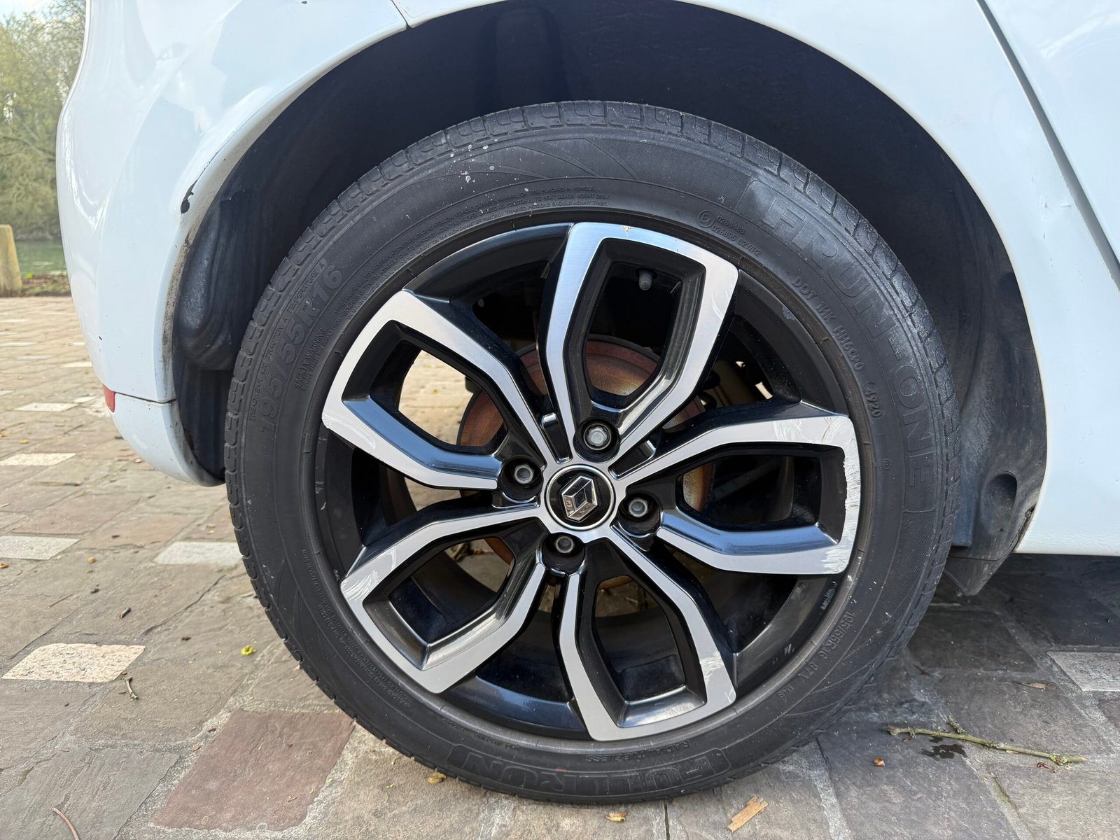 Renault Clio 4 1.2 TCe 75Cv Limited