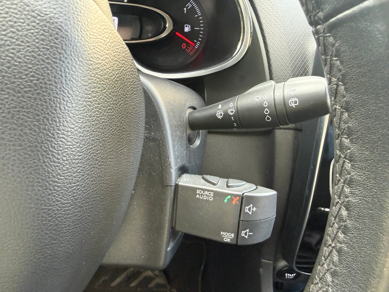 Renault Clio 4 1.2 TCe 75Cv Limited