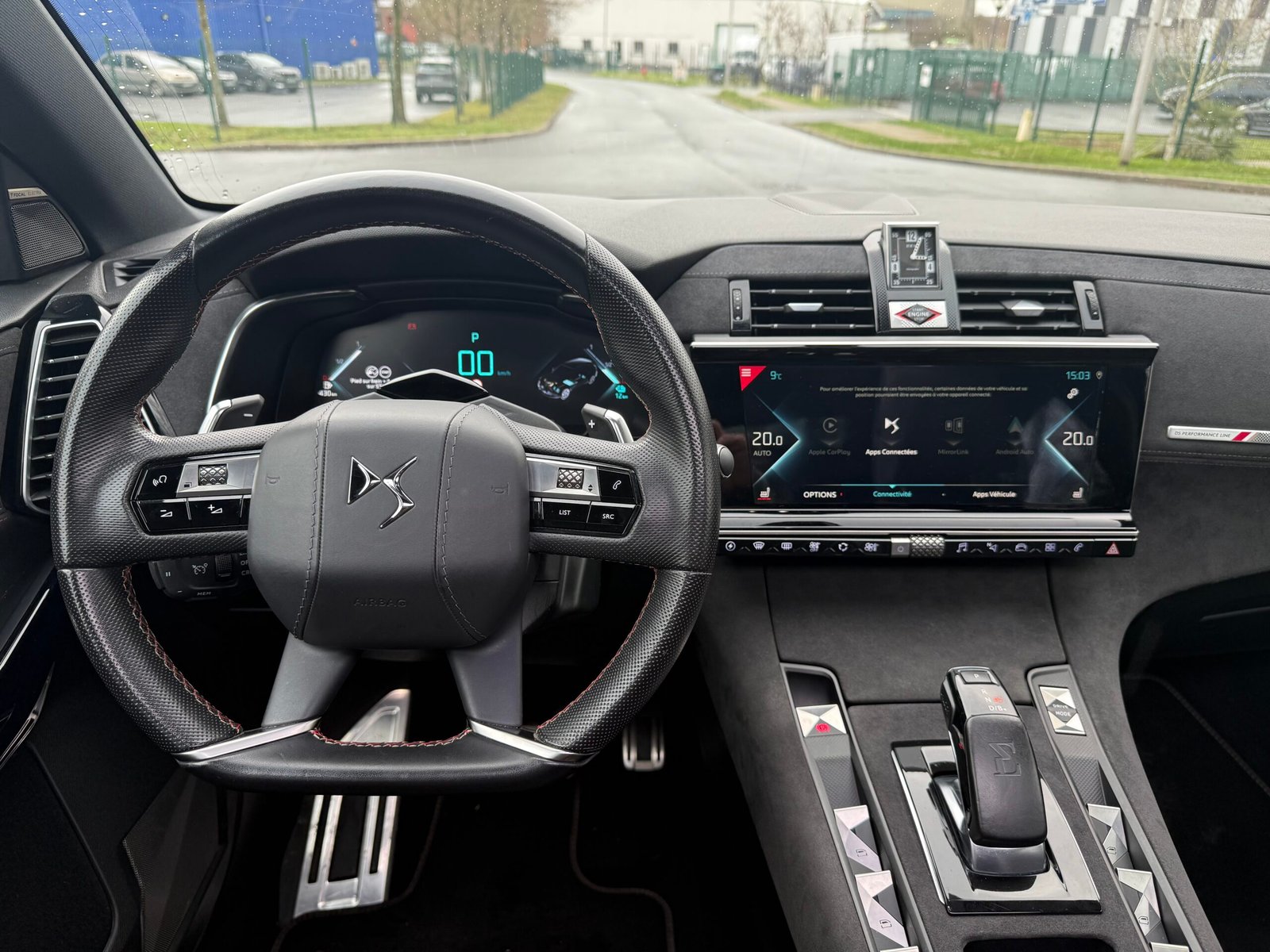 DS 7 Crossback E-tense 1.6 THP 300Ch Hybrid 4×4 « performance Line »