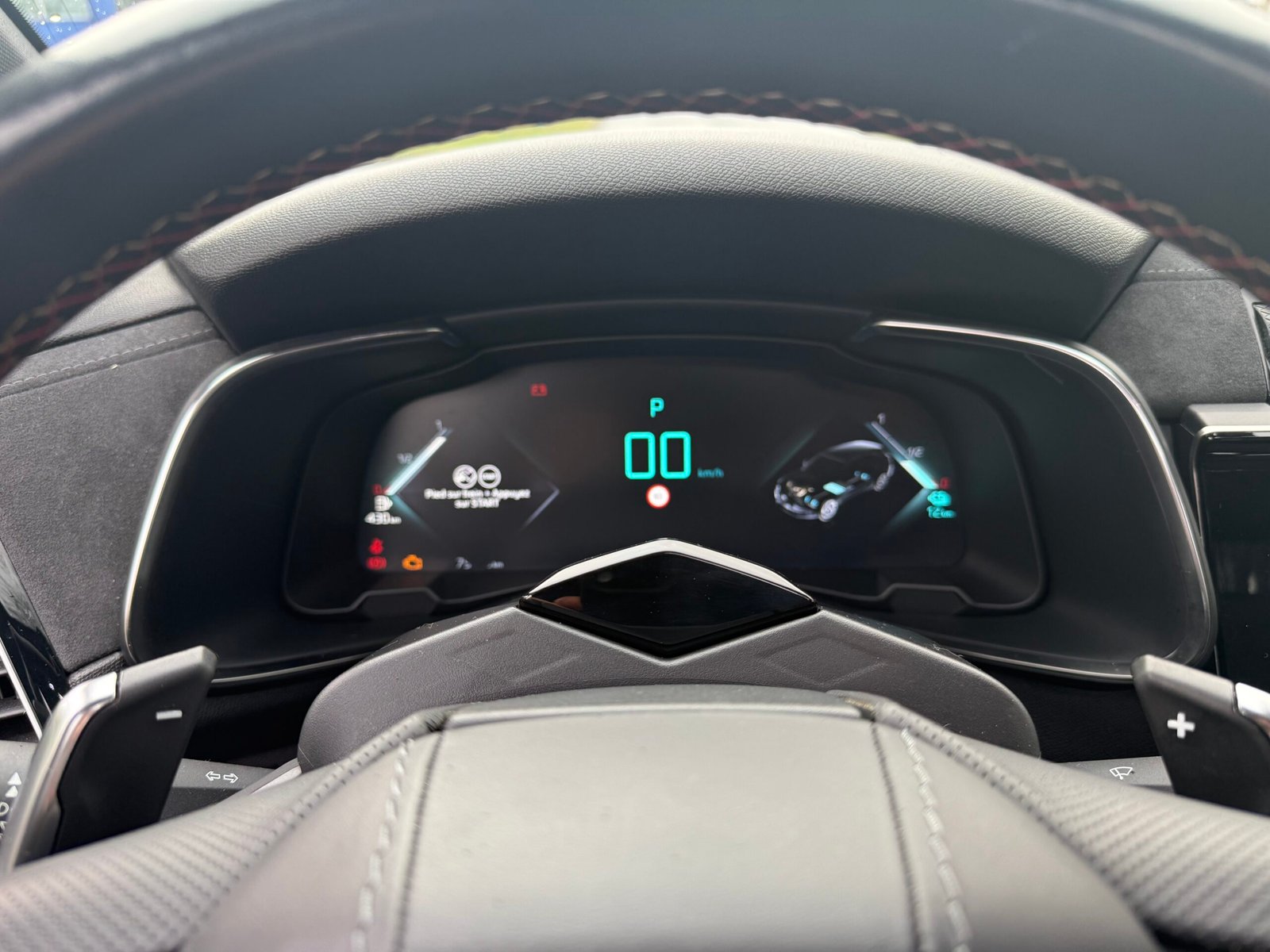 DS 7 Crossback E-tense 1.6 THP 300Ch Hybrid 4×4 « performance Line »