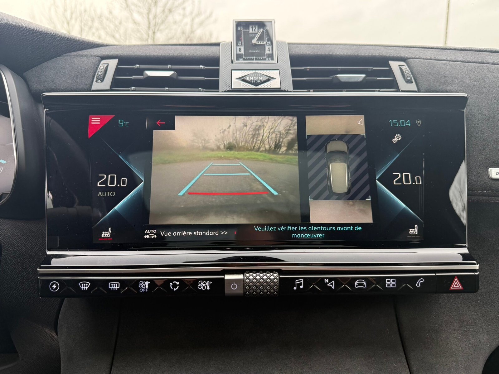 DS 7 Crossback E-tense 1.6 THP 300Ch Hybrid 4×4 « performance Line »