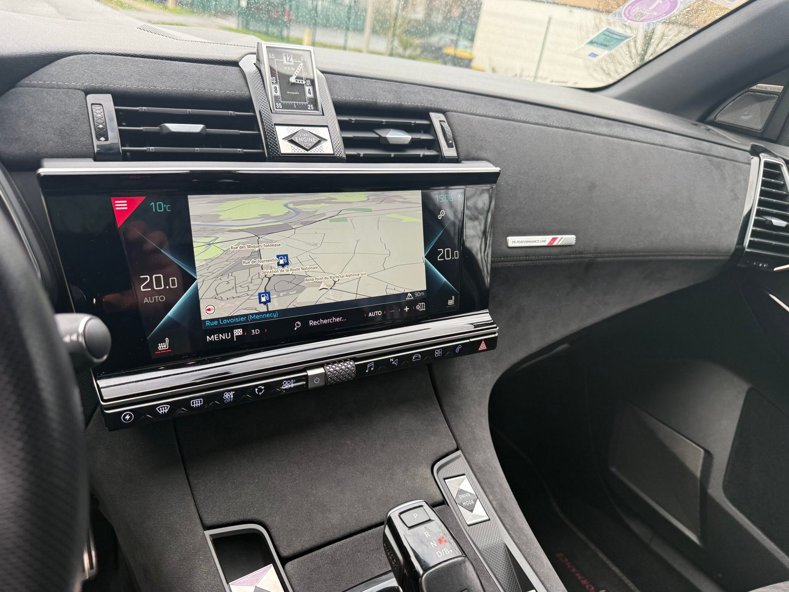 DS 7 Crossback E-tense 1.6 THP 300Ch Hybrid 4×4 « performance Line »