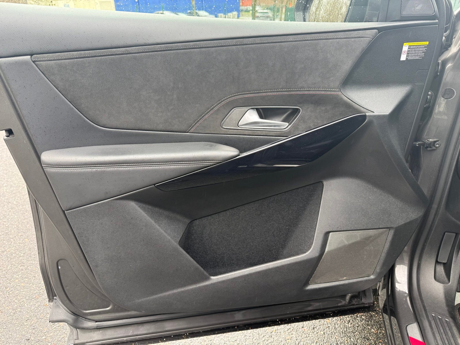 DS 7 Crossback E-tense 1.6 THP 300Ch Hybrid 4×4 « performance Line »