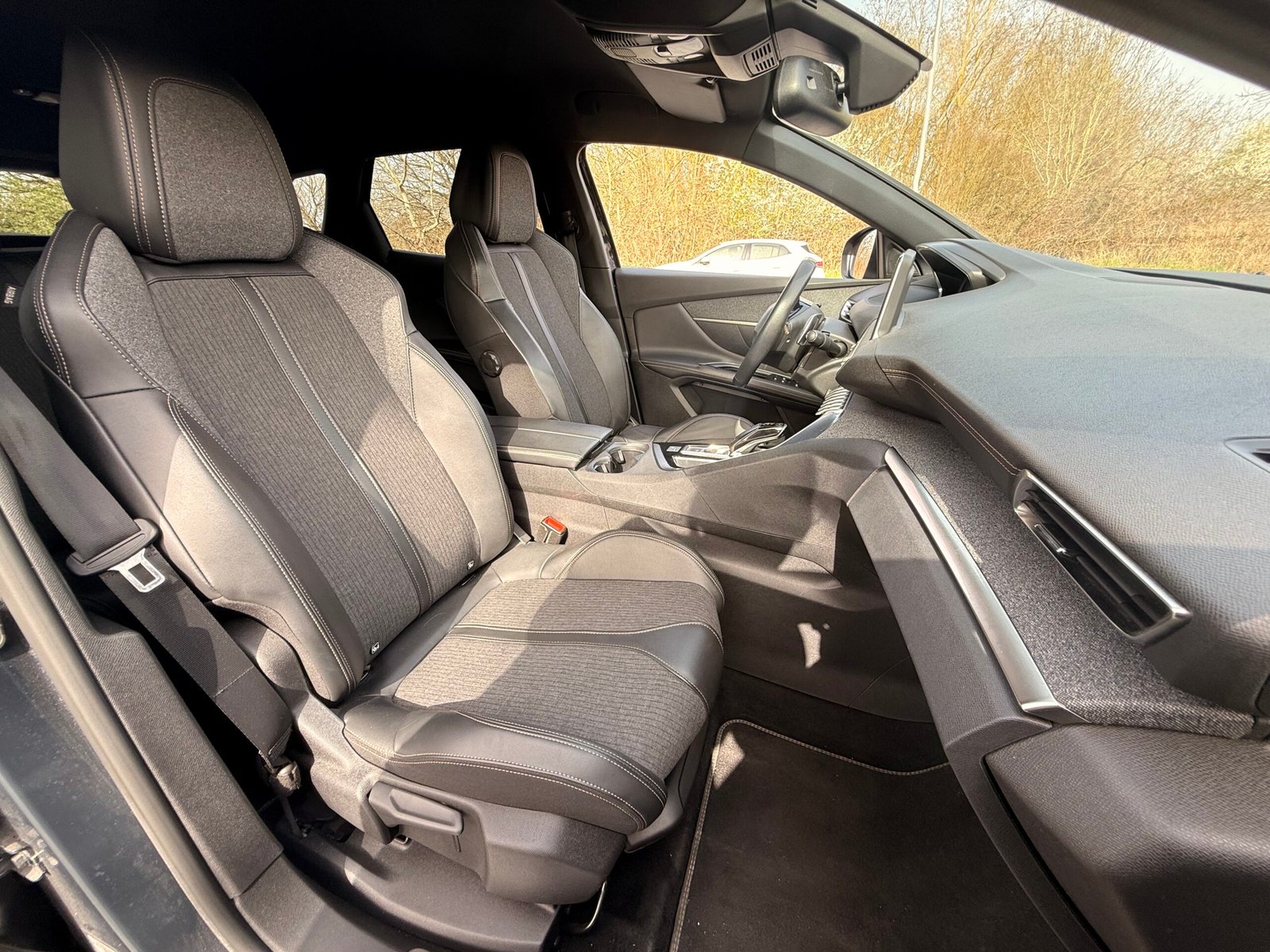 PEUGEOT 3008 GT Line II 1.5 BlueHDi 130 ch Boîte auto – Entretien complet Peugeot