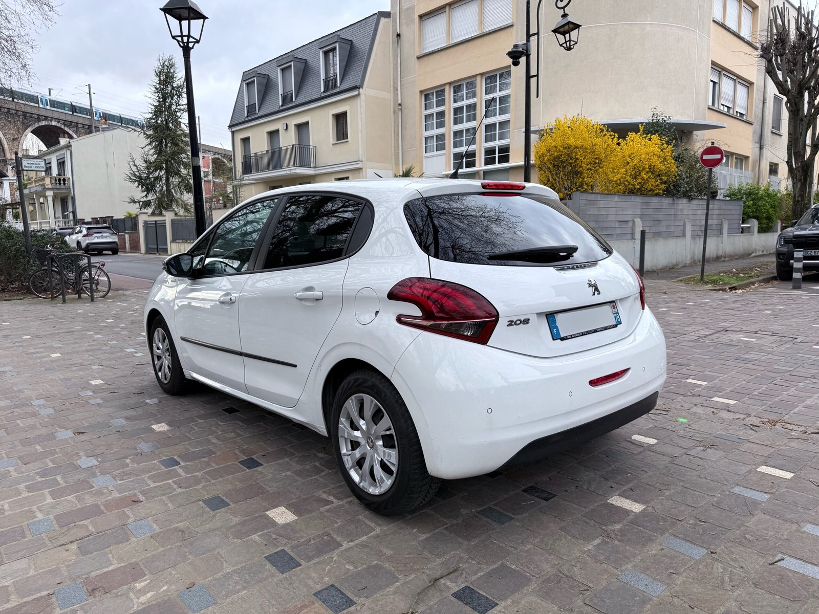 Peugeot 208 Urban Soul 1.2 Essence 82cv