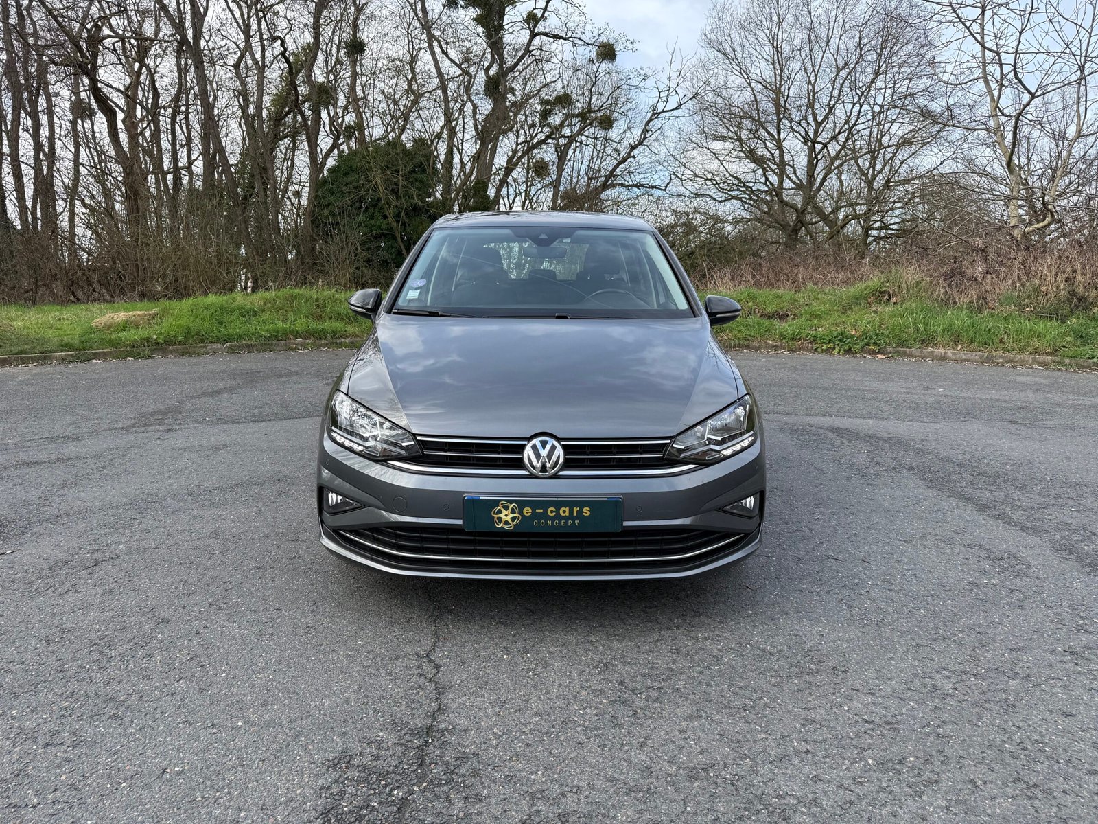 VOLKSWAGEN Golf VII Sportsvan Phase 2 1.0 TSI 115 ch « CONFORTLINE »