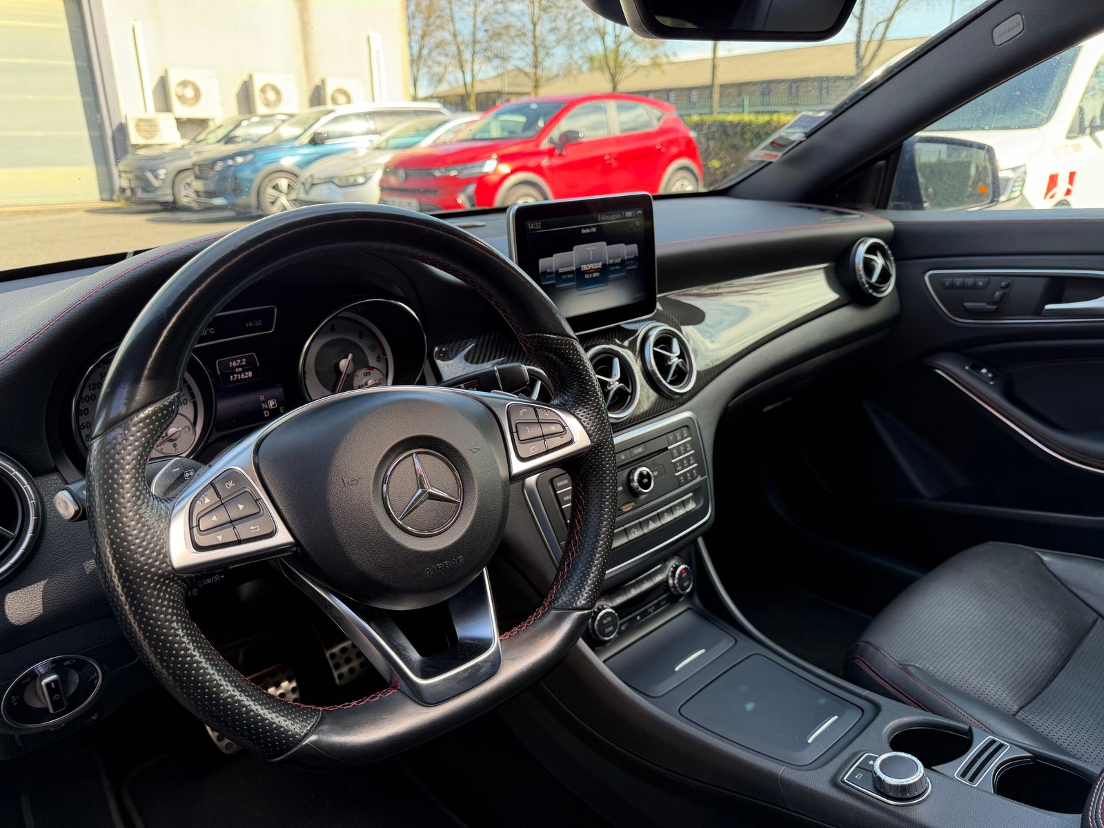 MERCEDES-BENZ Classe CLA Coupé 220 CDi 2.1 CDI 16V 7G-DCT 177 cv Boîte auto PACK-AMG