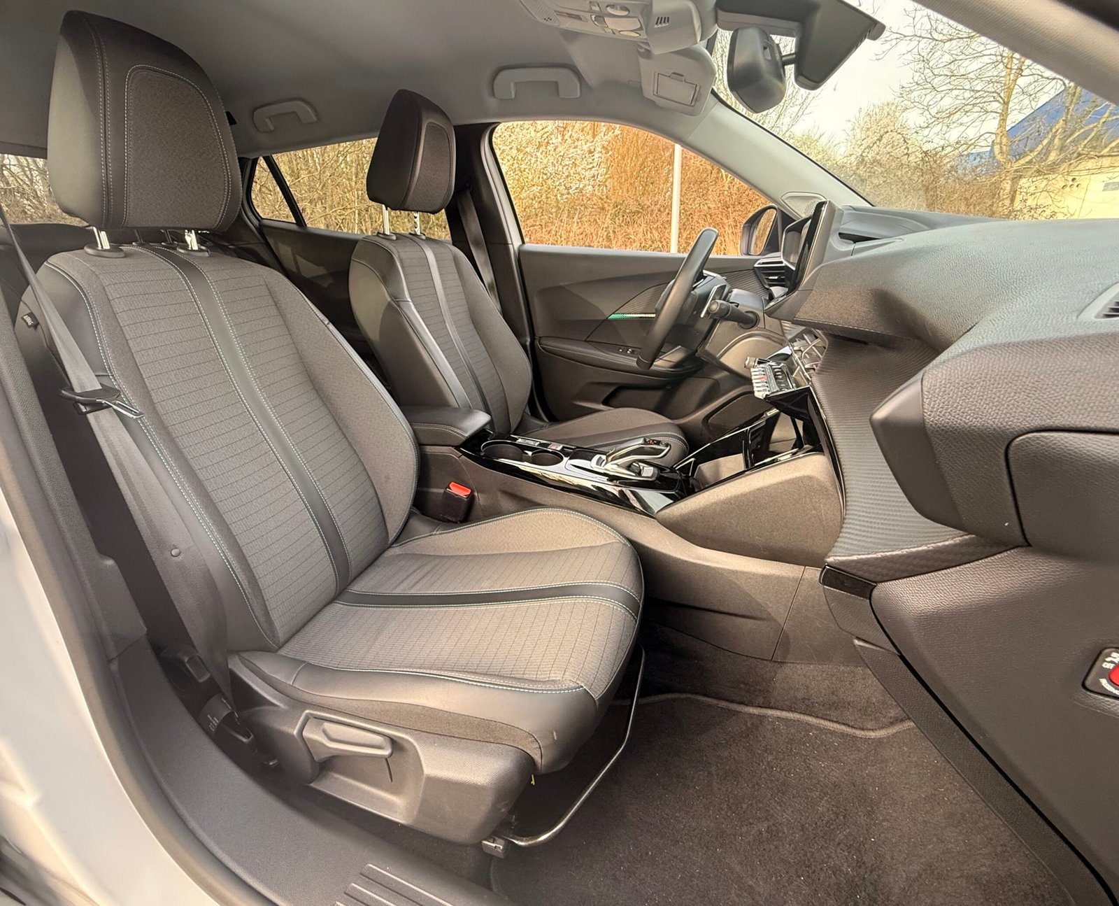 PEUGEOT 2008 II 1.5 BlueHDi 130 cv Boîte auto finition « Allure »