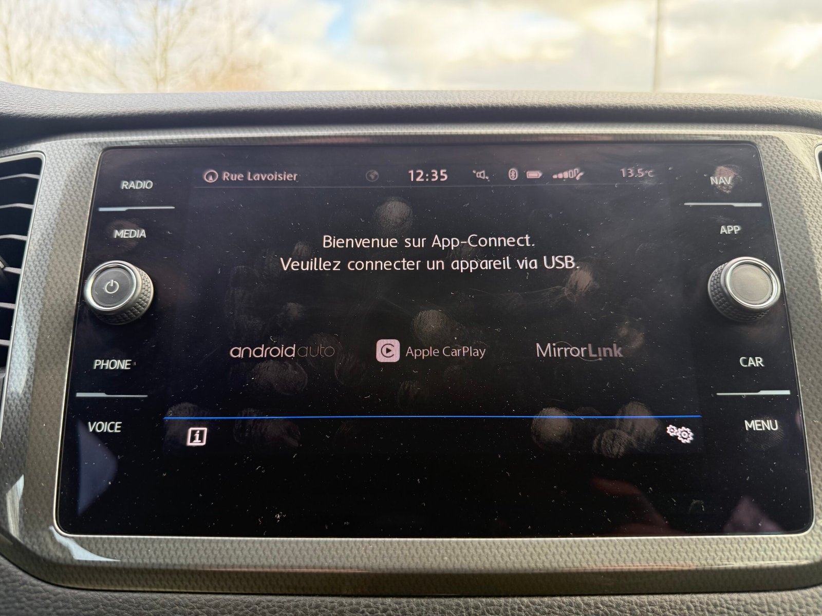 VOLKSWAGEN Golf VII Sportsvan Phase 2 1.0 TSI 115 ch « CONFORTLINE »