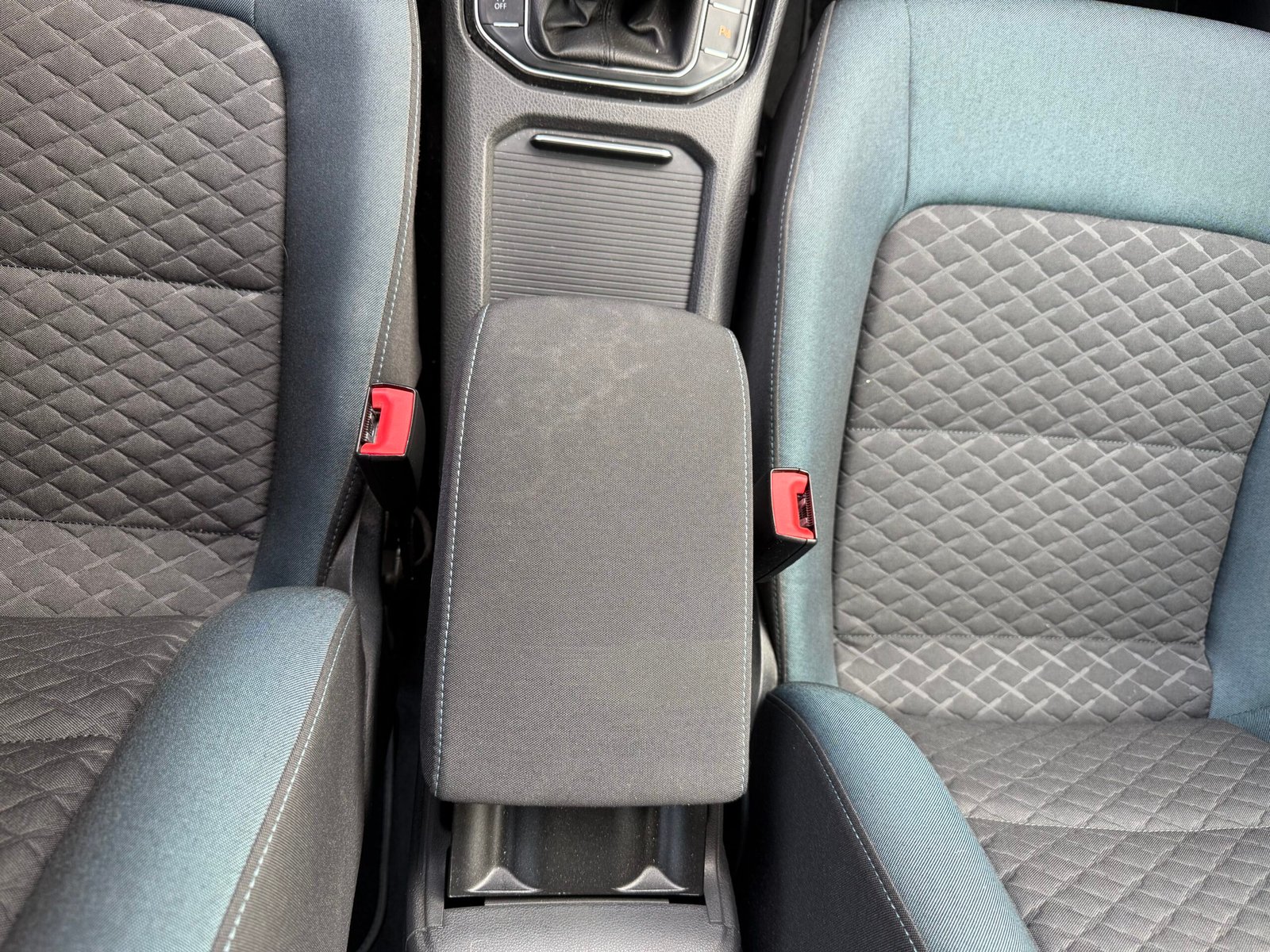 VOLKSWAGEN Golf VII Sportsvan Phase 2 1.0 TSI 115 ch « CONFORTLINE »