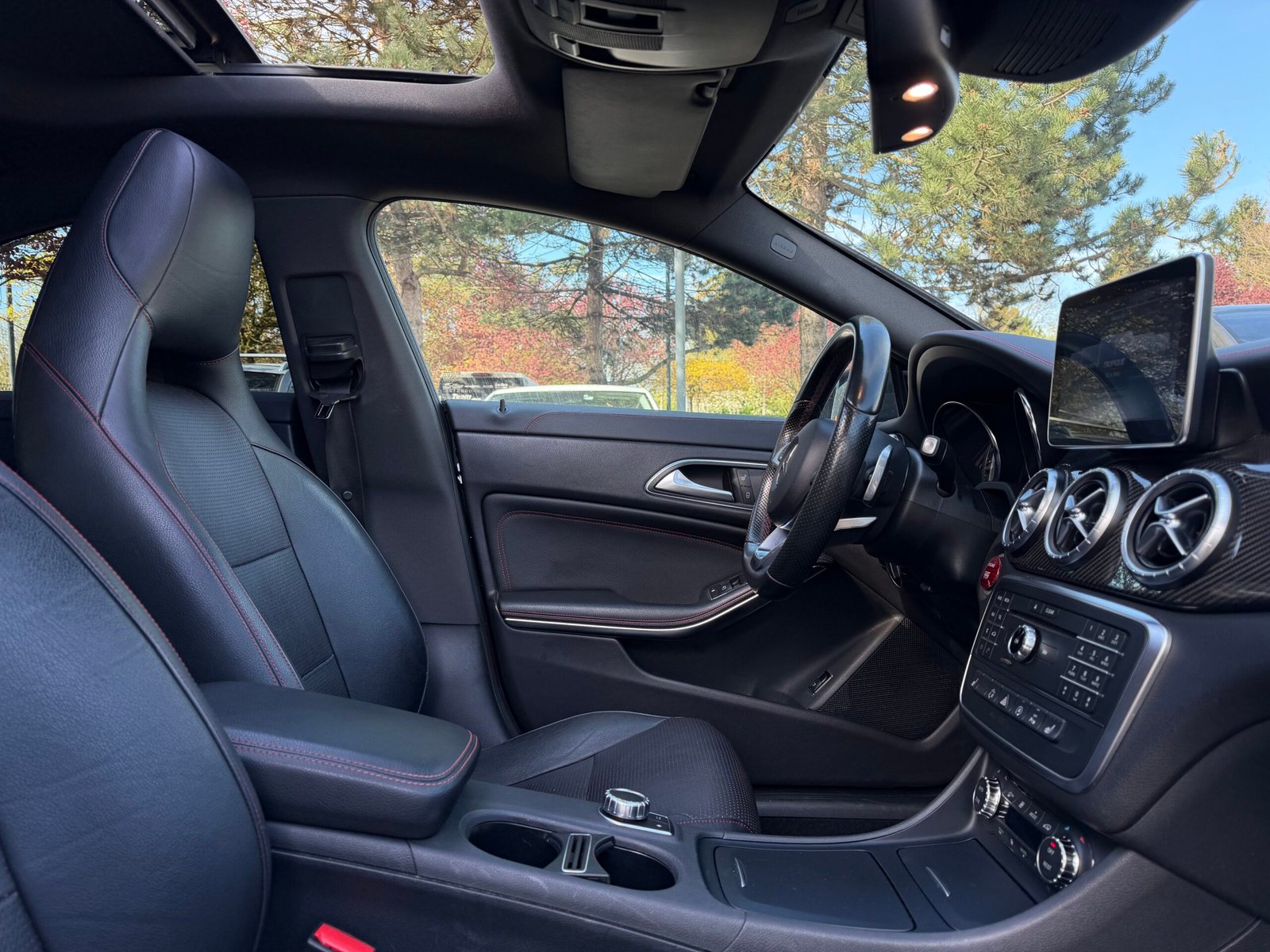 MERCEDES-BENZ Classe CLA Coupé 220 CDi 2.1 CDI 16V 7G-DCT 177 cv Boîte auto PACK-AMG