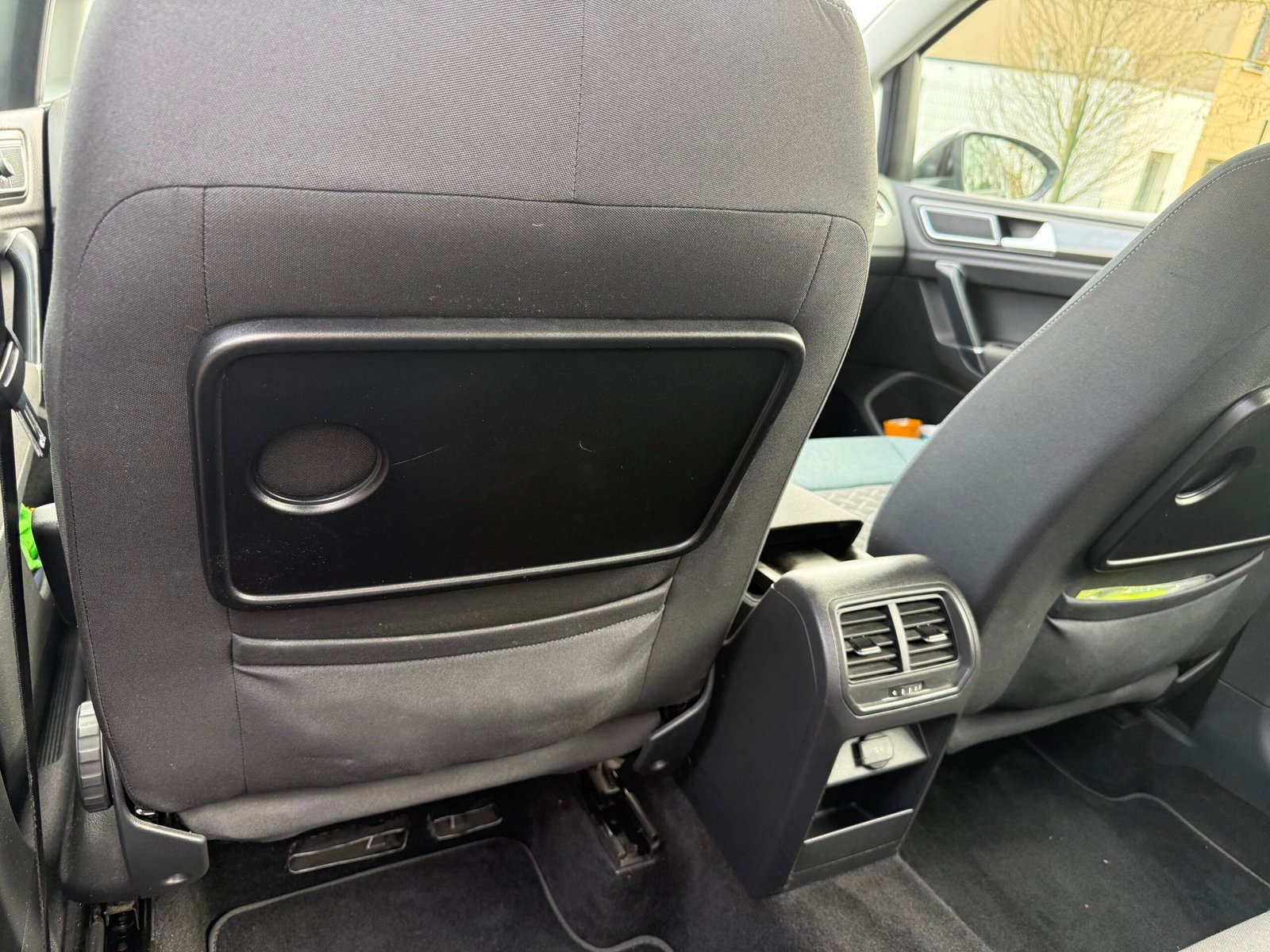 VOLKSWAGEN Golf VII Sportsvan Phase 2 1.0 TSI 115 ch « CONFORTLINE »