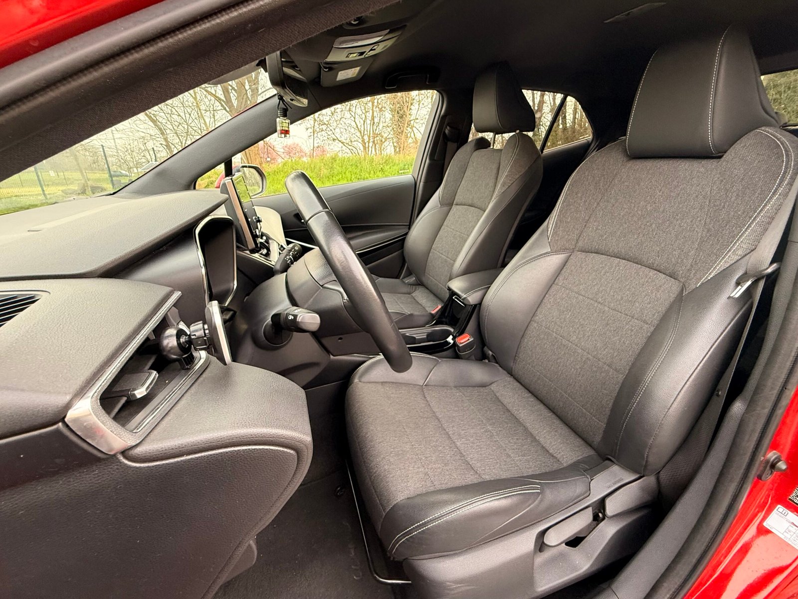 TOYOTA Corolla 1.8 VVT-i GPS 122ch CVT Boîte auto finition « Design »