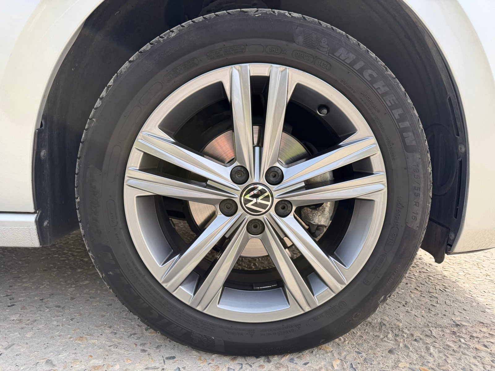 Volkswagen Polo VI 1.0 TSI 95cv DSG7 Carat Edition