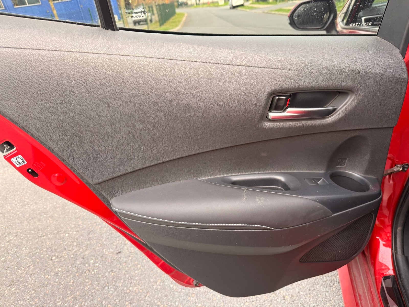 TOYOTA Corolla 1.8 VVT-i GPS 122ch CVT Boîte auto finition « Design »