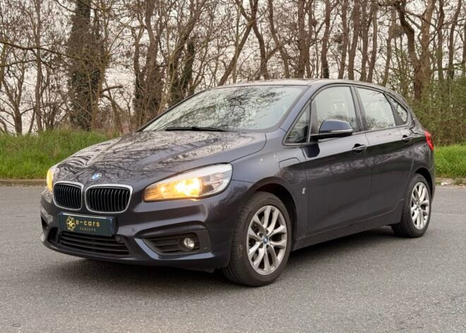 BMW Série 2 (F45) Active Tourer 225xe Hybrid 4×4 Boîte auto