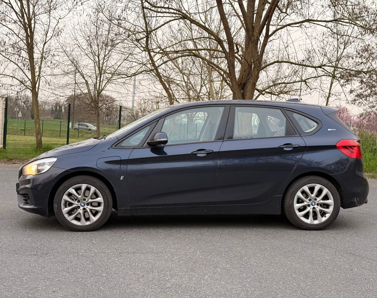 BMW Série 2 (F45) Active Tourer 225xe Hybrid 4×4 Boîte auto