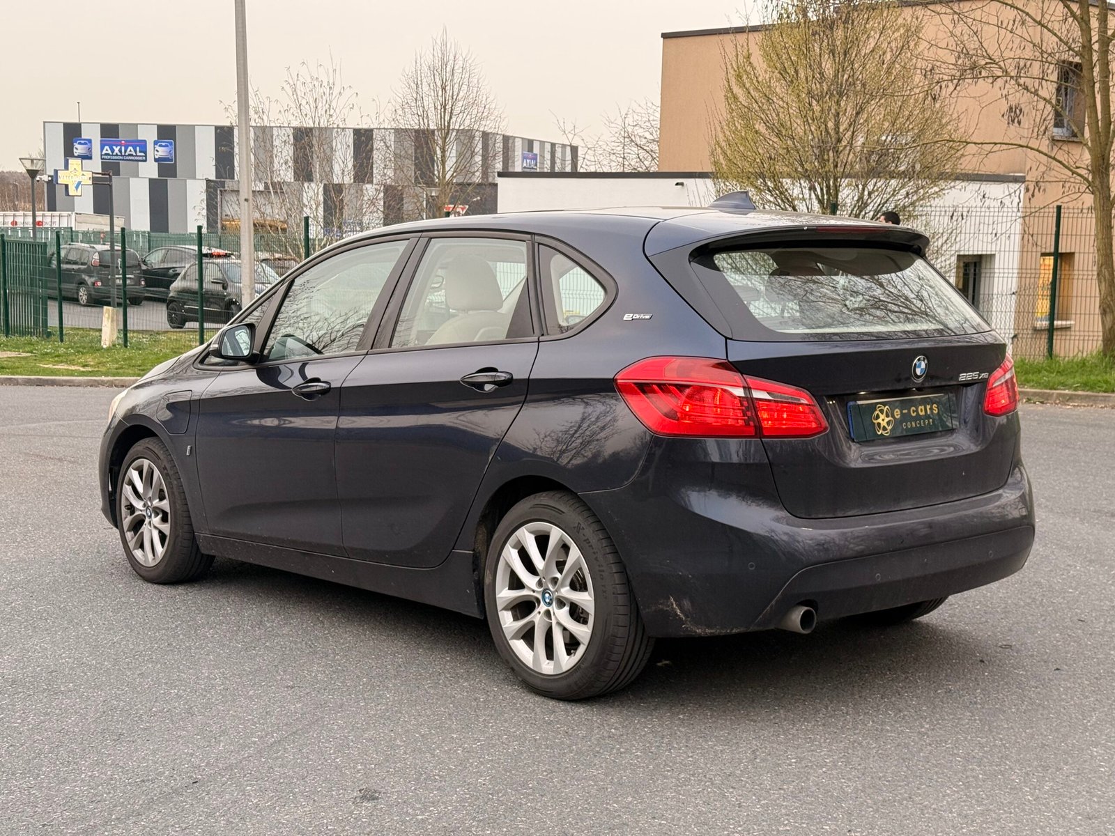 BMW Série 2 (F45) Active Tourer 225xe Hybrid 4×4 Boîte auto