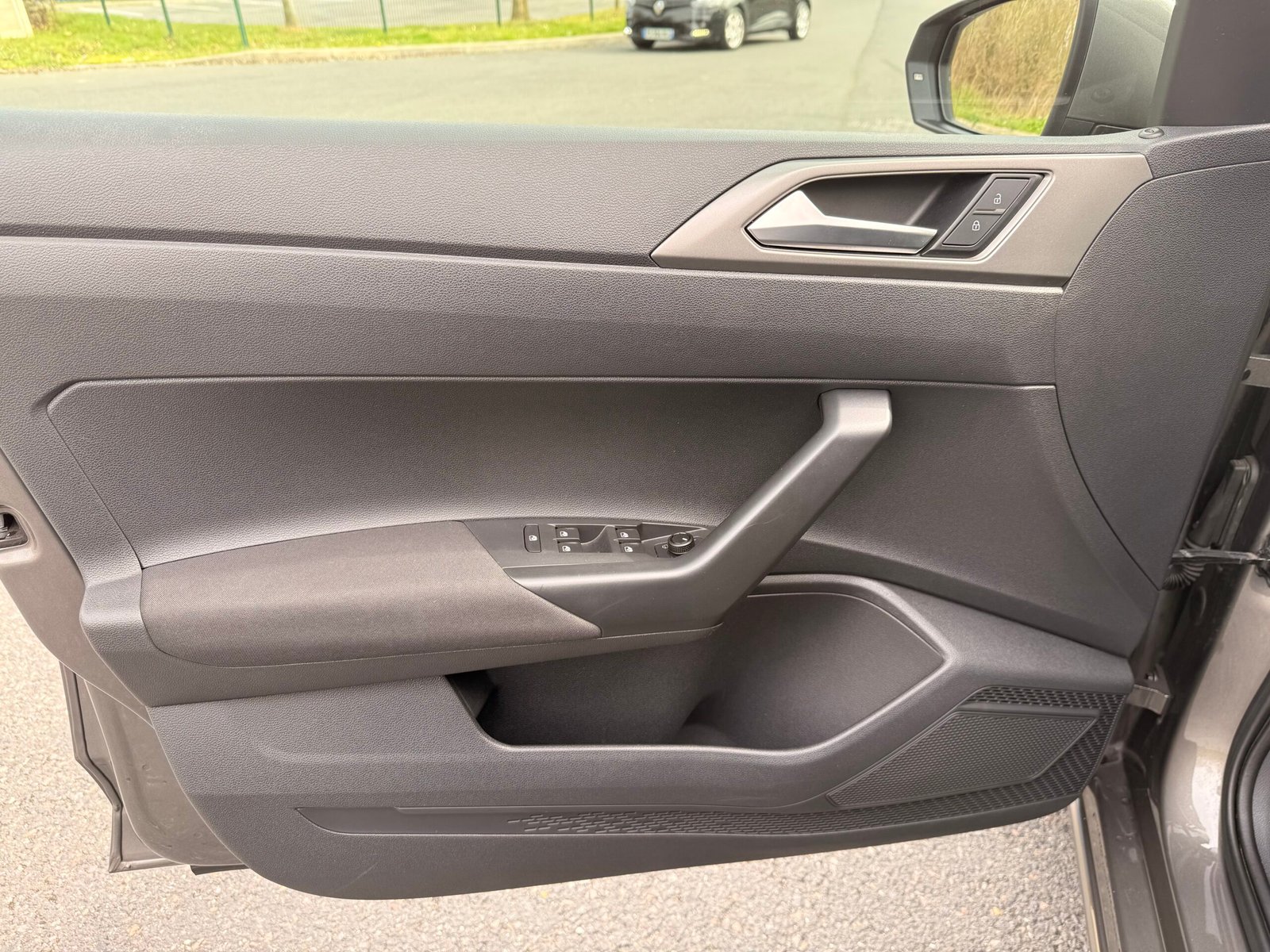 VOLKSWAGEN Polo VI 1.0 TSI DSG7 95 cv Boîte auto