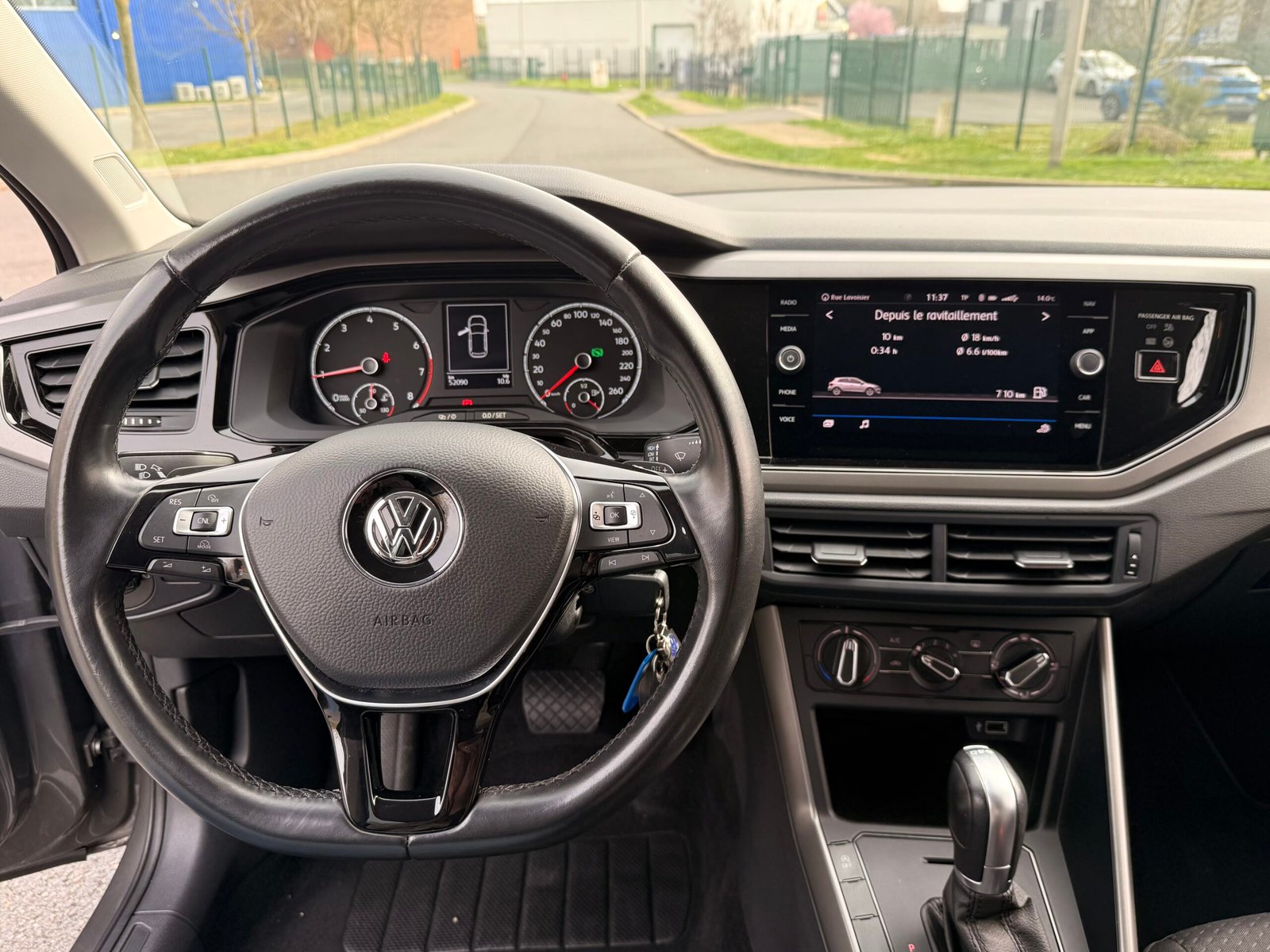 VOLKSWAGEN Polo VI 1.0 TSI DSG7 95 cv Boîte auto