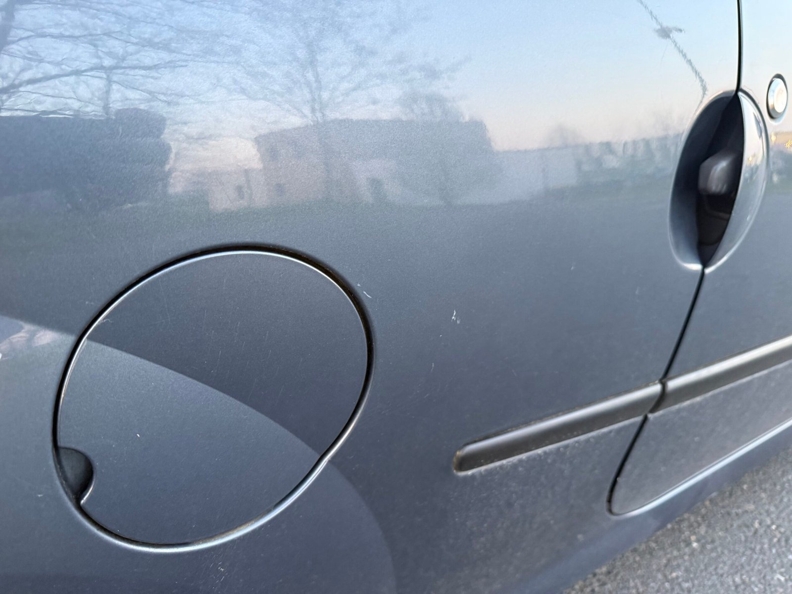 Renault Twingo II (X44) 1.2 i 16V Quickshift 75Ch Boîte Auto