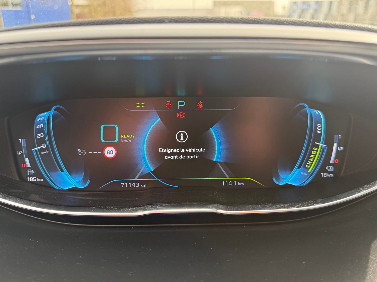 Peugeot 3008 II Phase 2 1.6 THP 225 Hybrid e-EAT 8 finition « Allure pack »