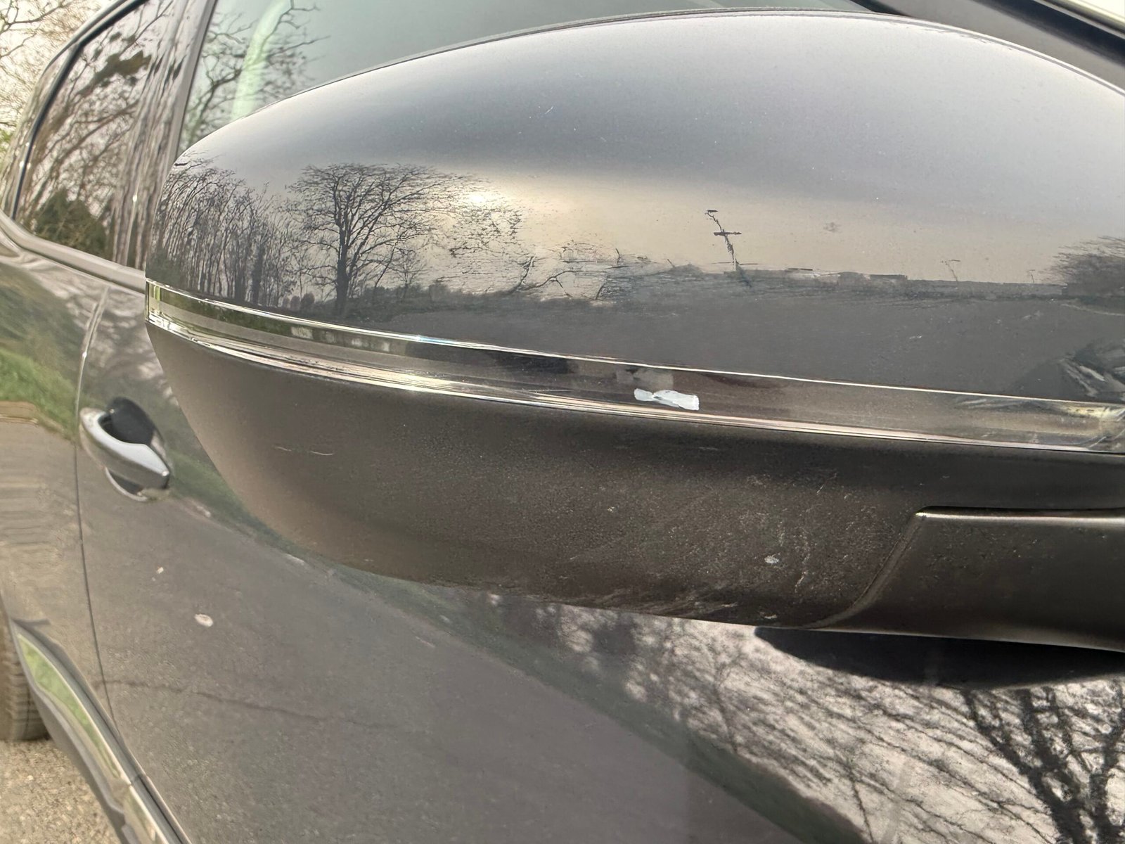 Peugeot 3008 II Phase 2 1.6 THP 225 Hybrid e-EAT 8 finition « Allure pack »