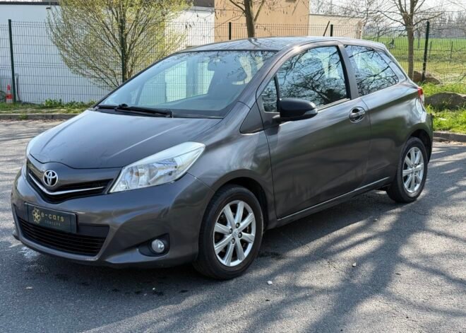 TOYOTA Yaris (3) 1.0 VVT-i 69Ch « finition tendance »