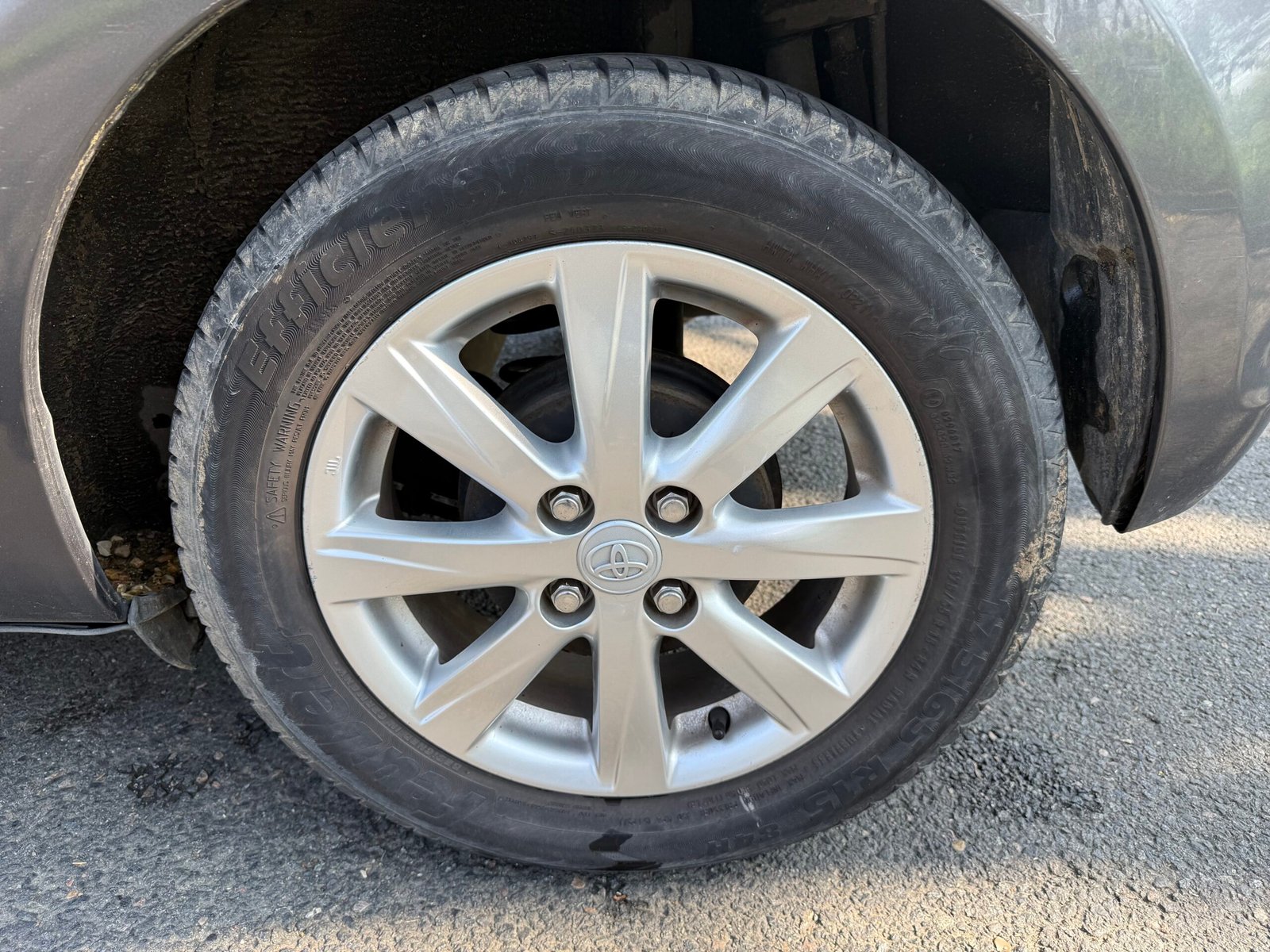 TOYOTA Yaris (3) 1.0 VVT-i 69Ch « finition tendance »