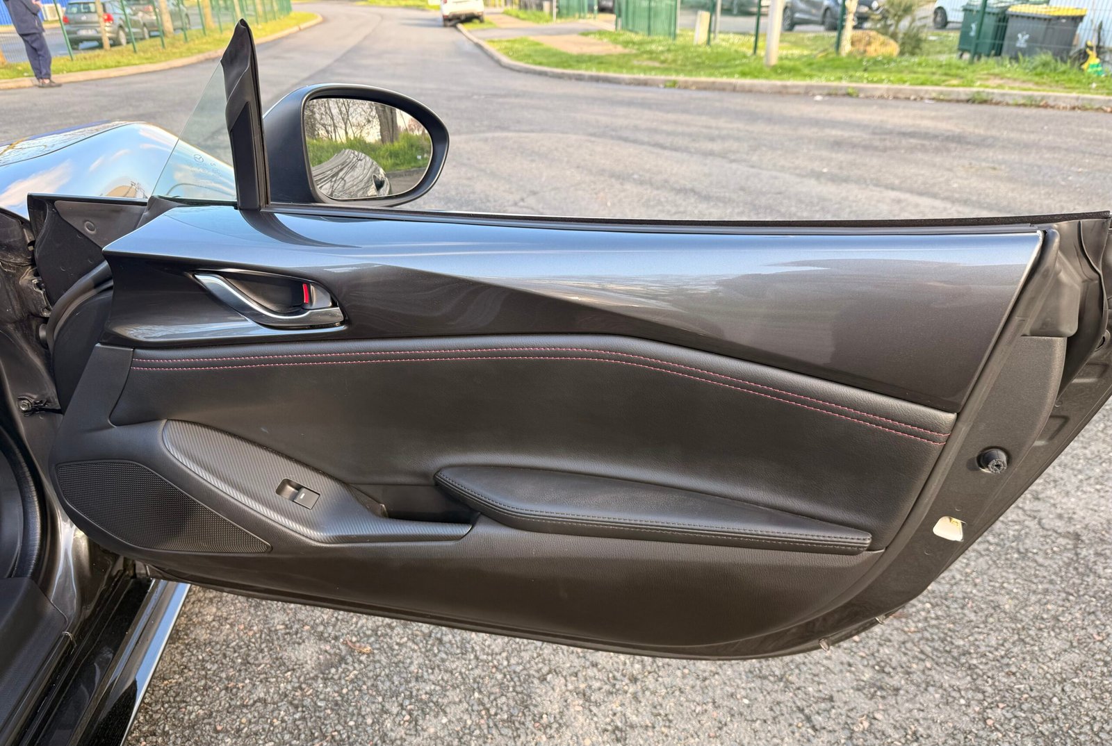 MAZDA MX5 IV (ND) RF Skyactiv-G 2.0 i 184 cv Boîte auto / finition « SELECTION »