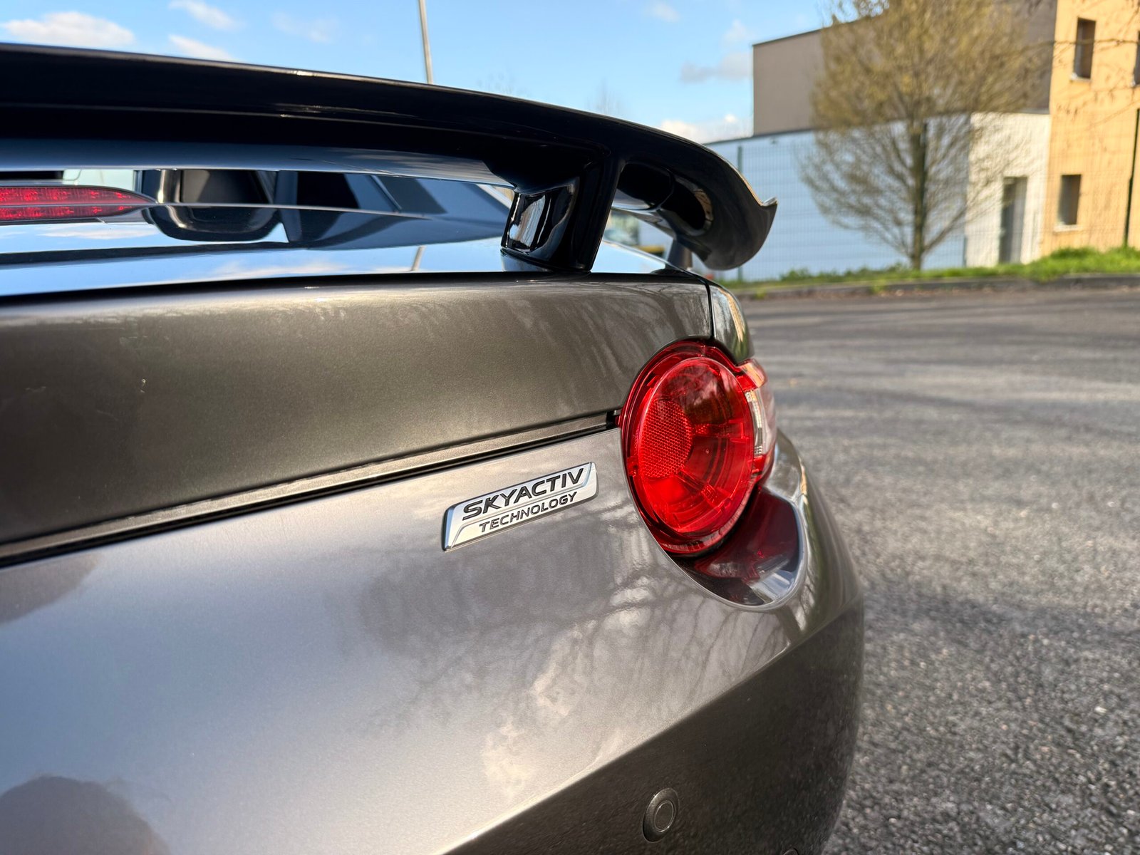 MAZDA MX5 IV (ND) RF Skyactiv-G 2.0 i 184 cv Boîte auto / finition « SELECTION »