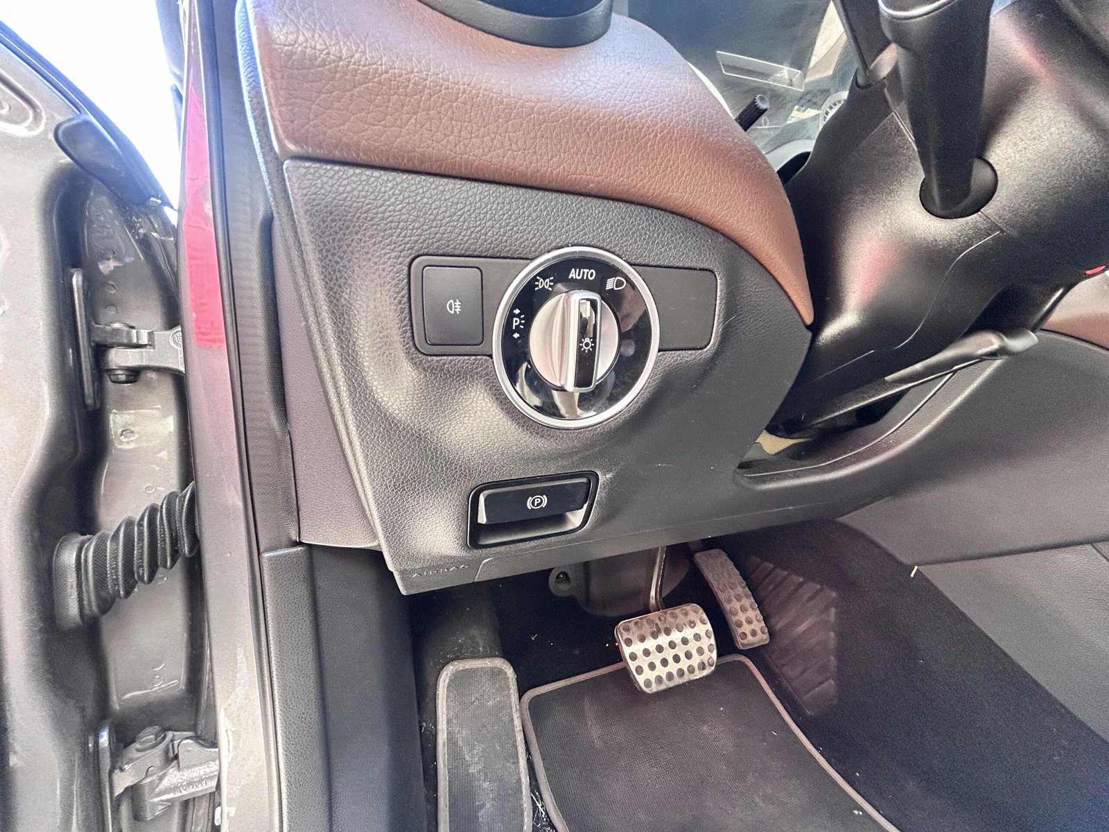 MERCEDES CLASSE A 200 D BVA 7G Dct  “PACK AMG”