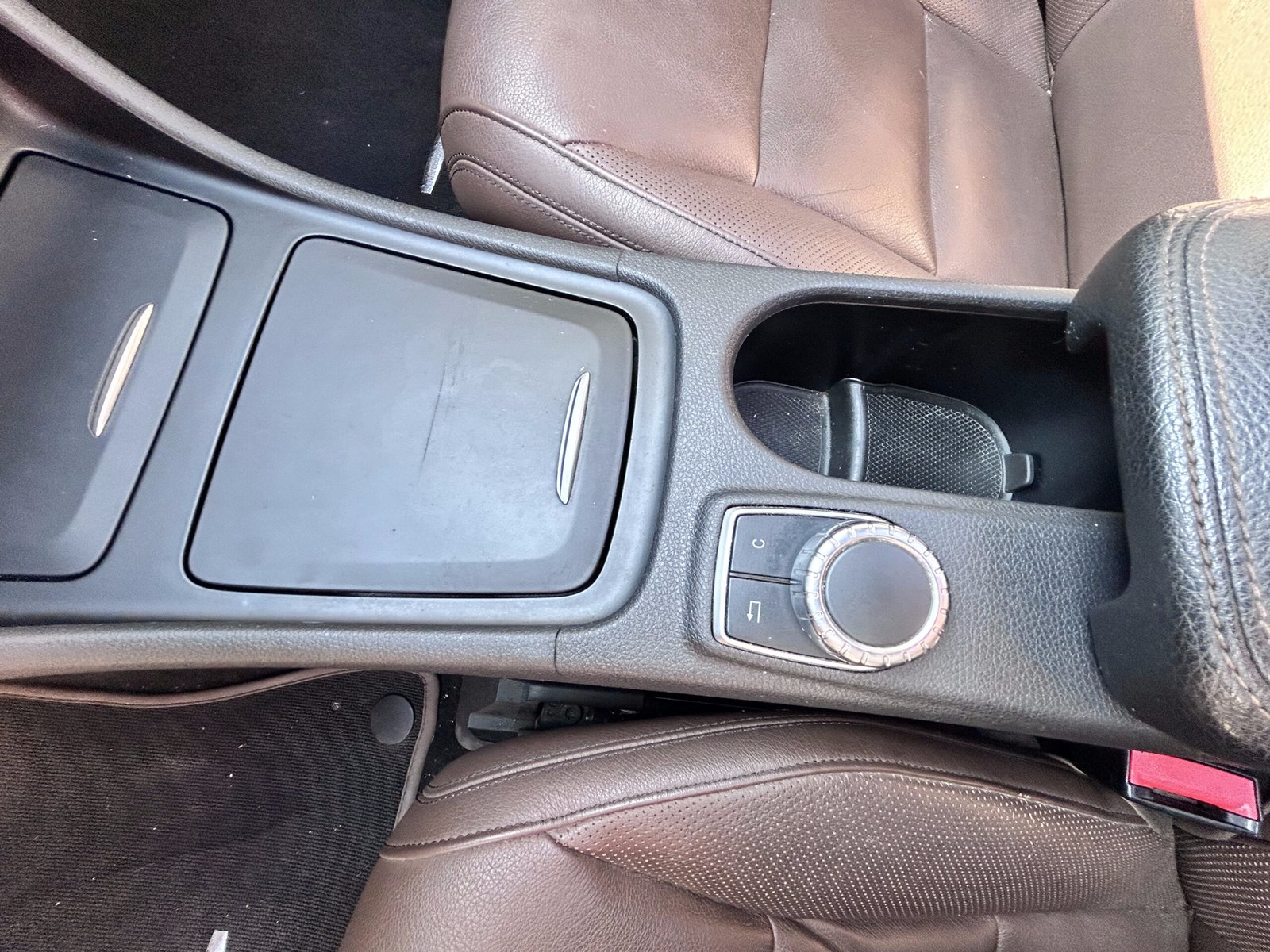 MERCEDES CLASSE A 200 D BVA 7G Dct  “PACK AMG”