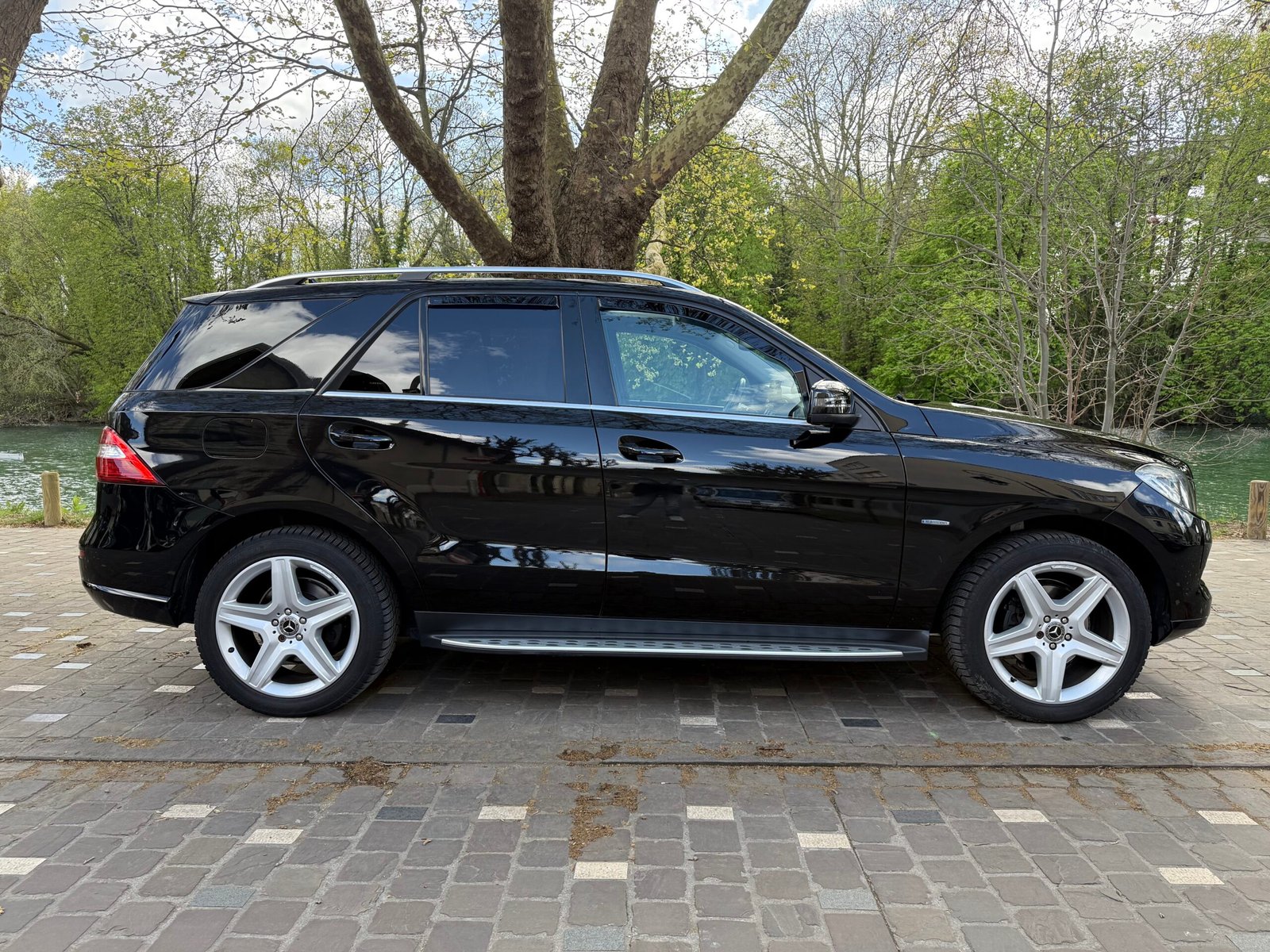 Mercedes-Benz ML250 Bluetec 4Matic 7G-Tronic