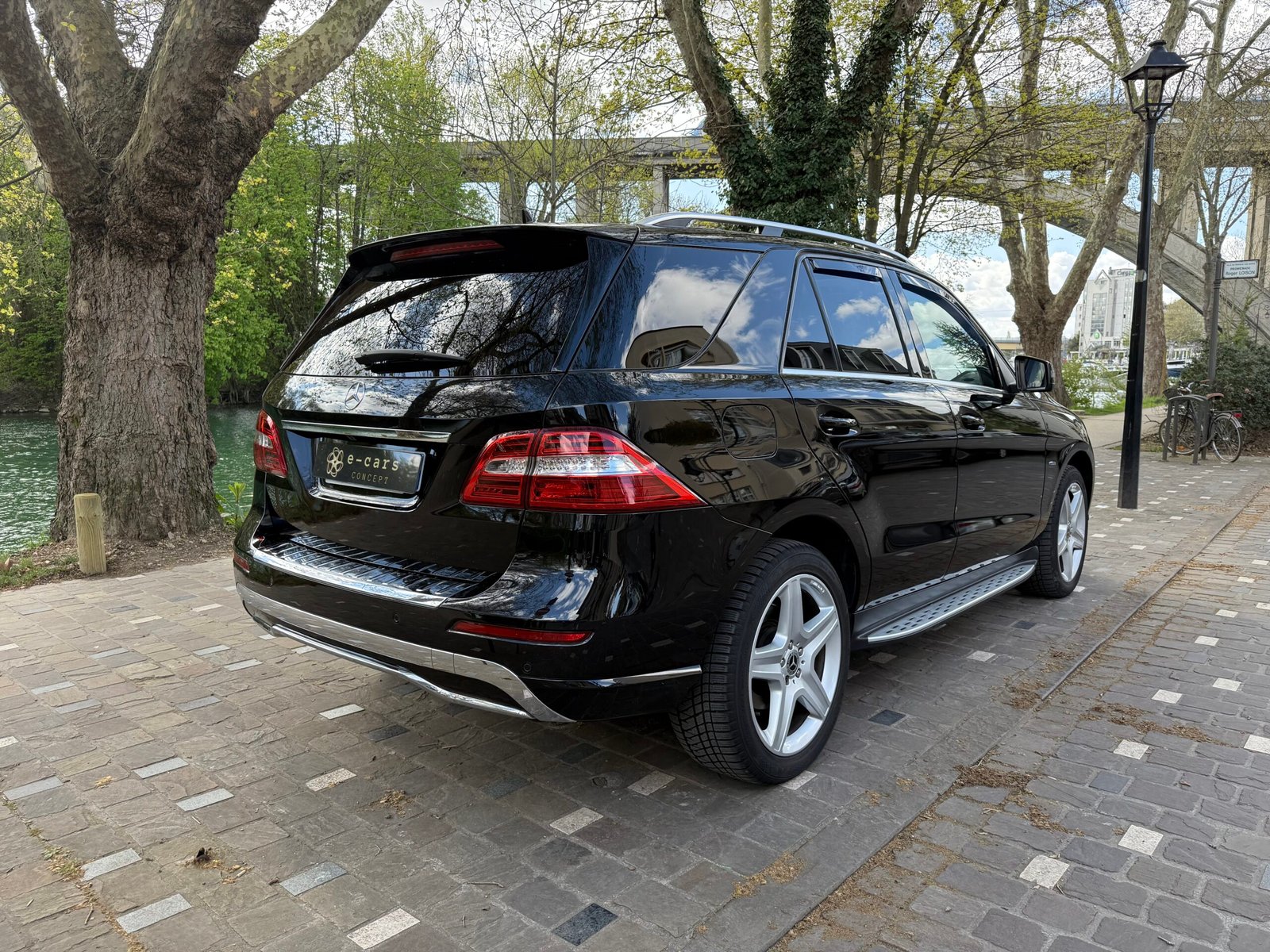 Mercedes-Benz ML250 Bluetec 4Matic 7G-Tronic