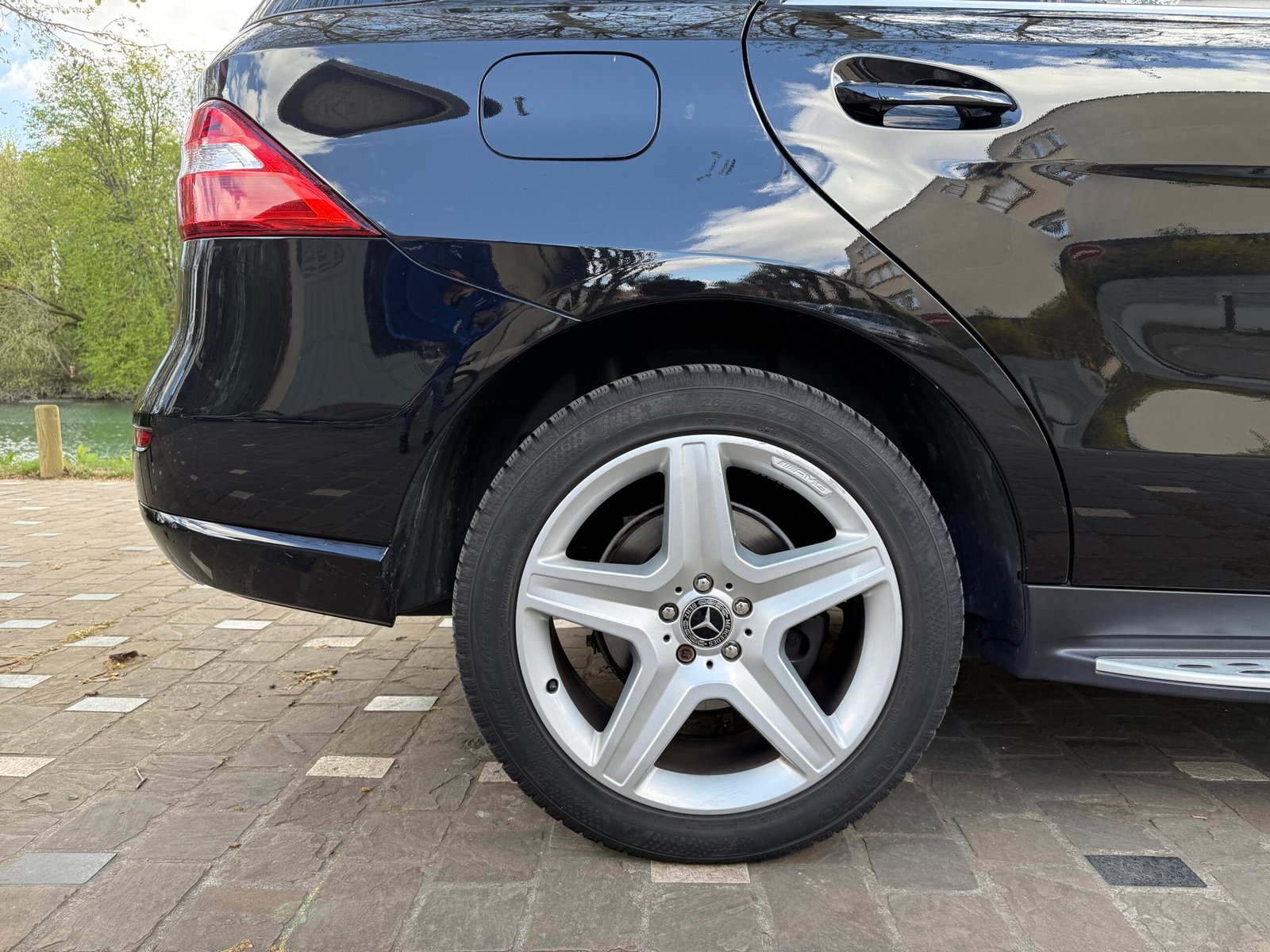 Mercedes-Benz ML250 Bluetec 4Matic 7G-Tronic