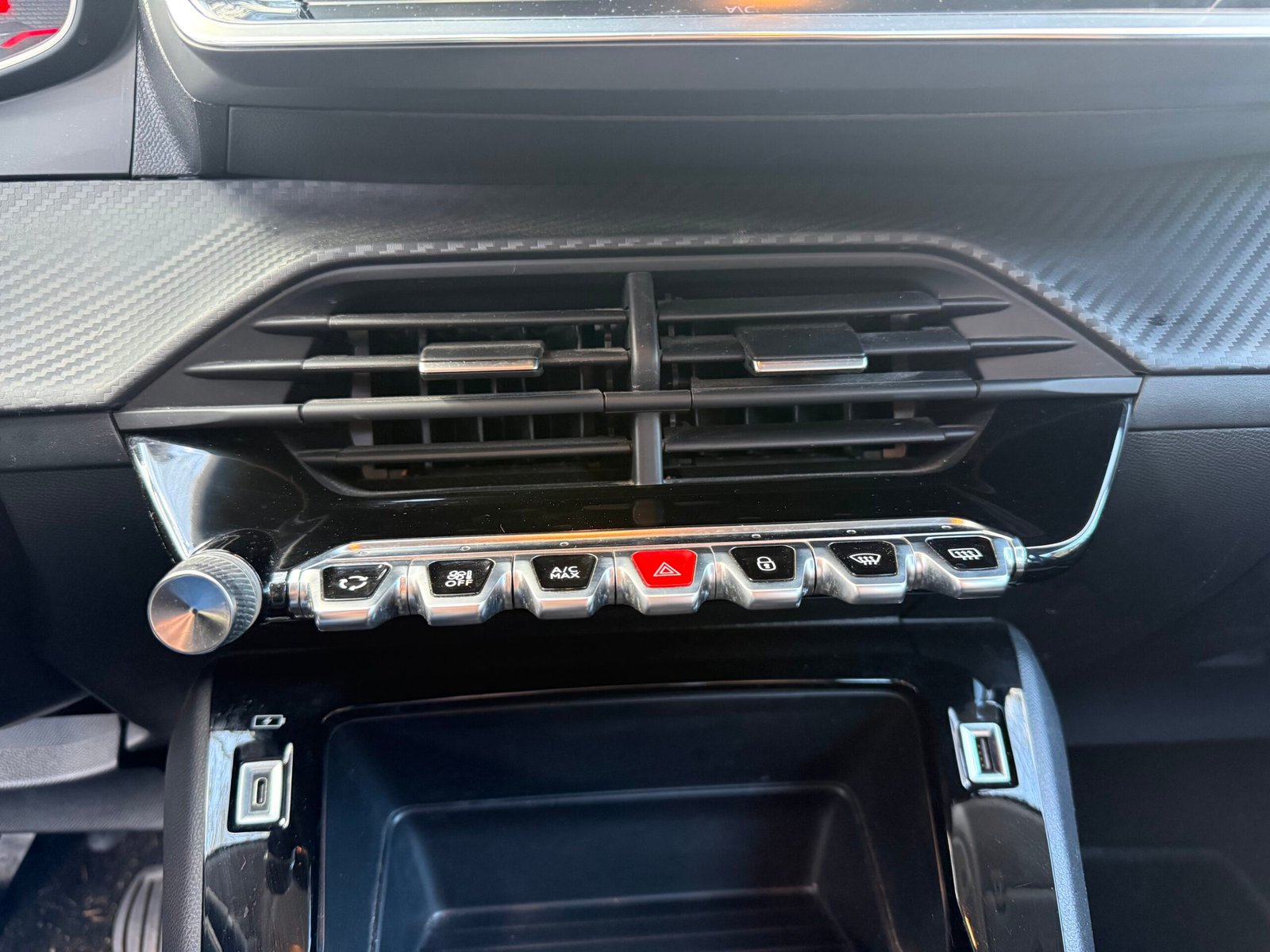 Peugeot 208 II (2) 1.2 PureTech 75Ch “Active Business” Société