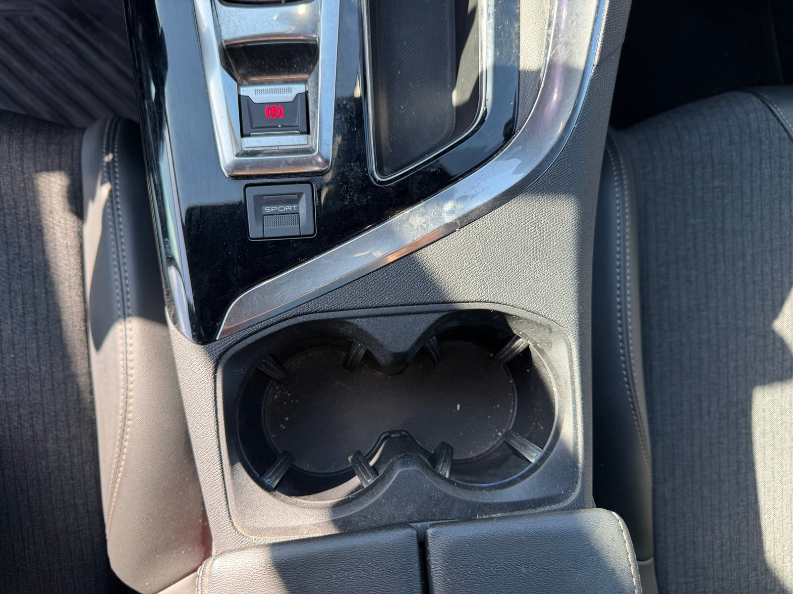 Peugeot 3008 GT LINE Automatique 1,2 PureTech 130 Ch