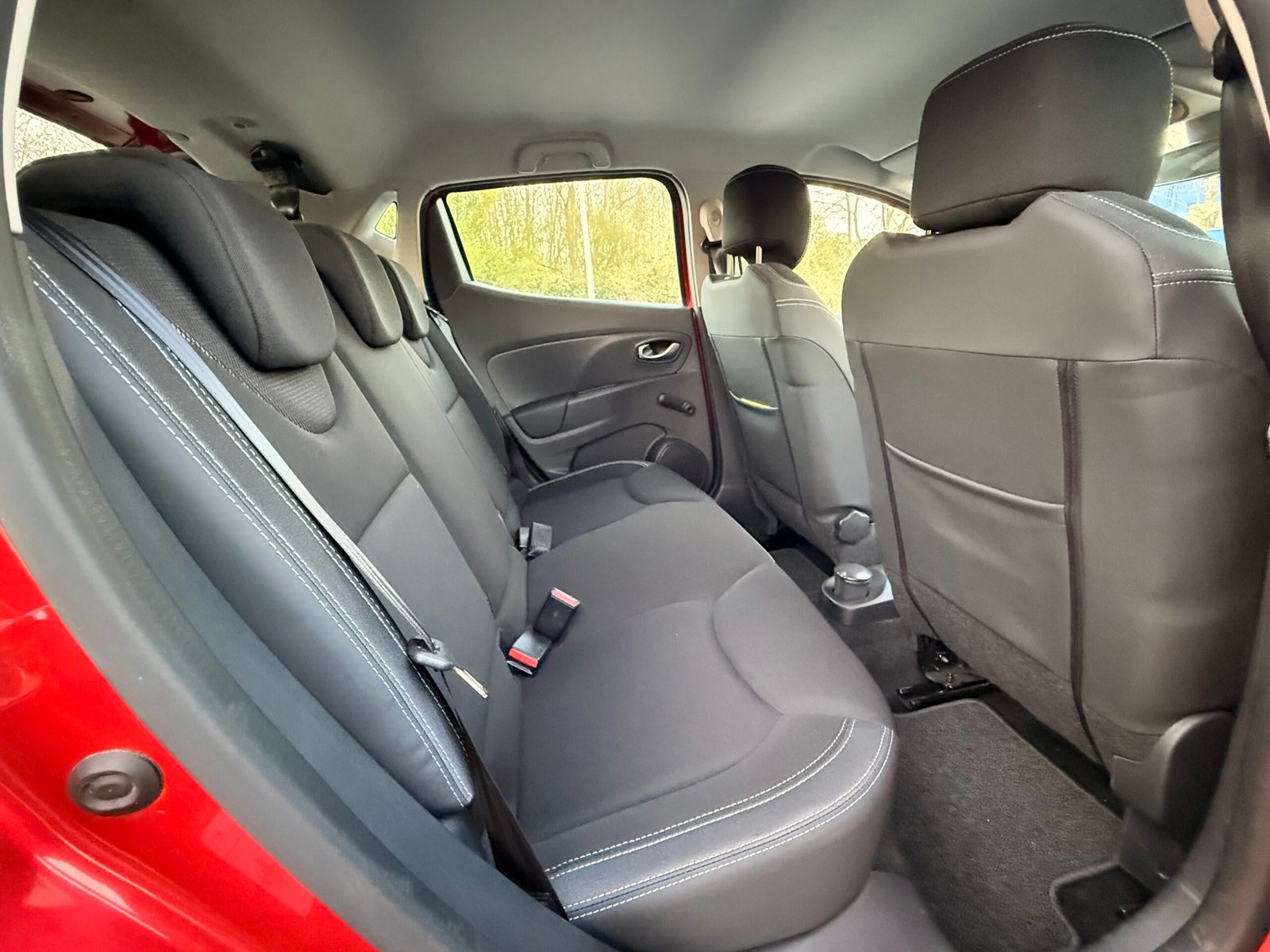 RENAULT Clio IV 5 Portes Phase 2 0.9 TCe 75 cv / Première main