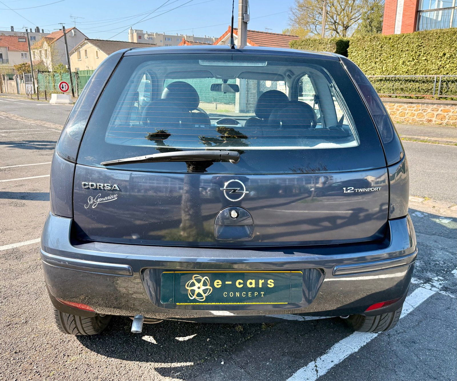 Opel corsa coupé phase 2 1.2I twinsport 80 ch