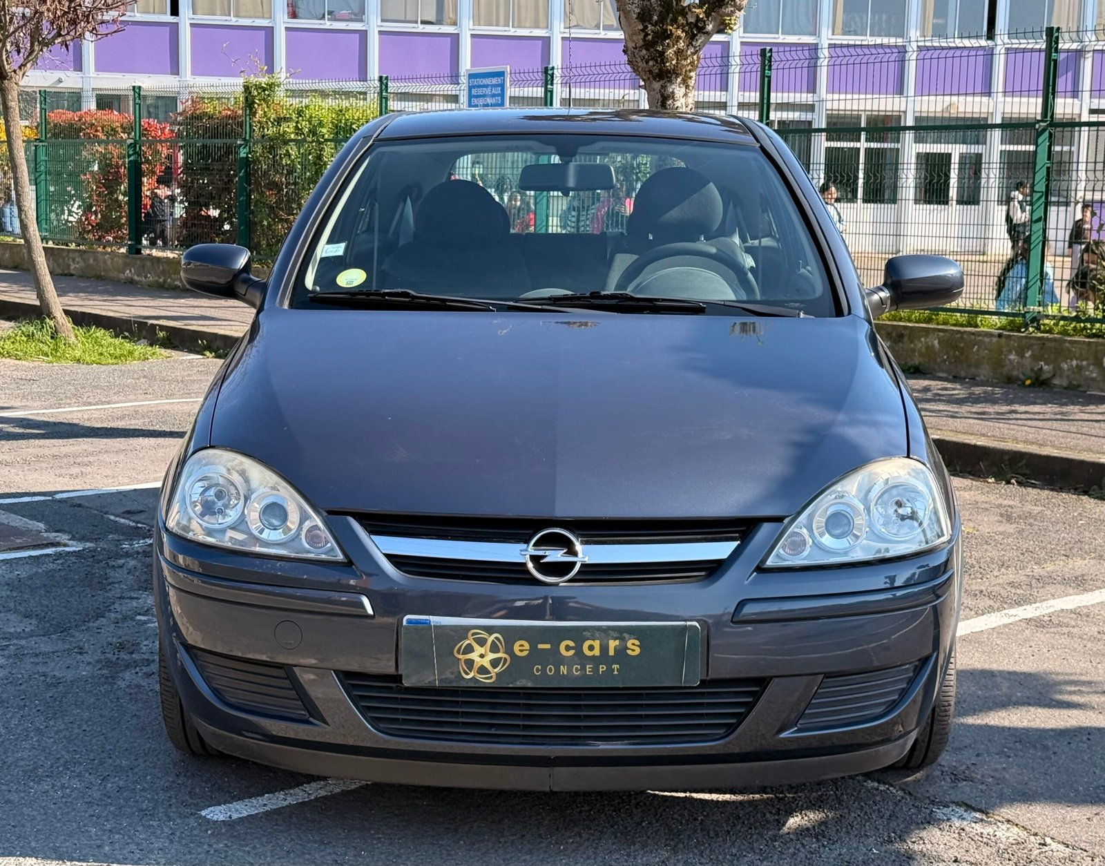 Opel corsa coupé phase 2 1.2I twinsport 80 ch