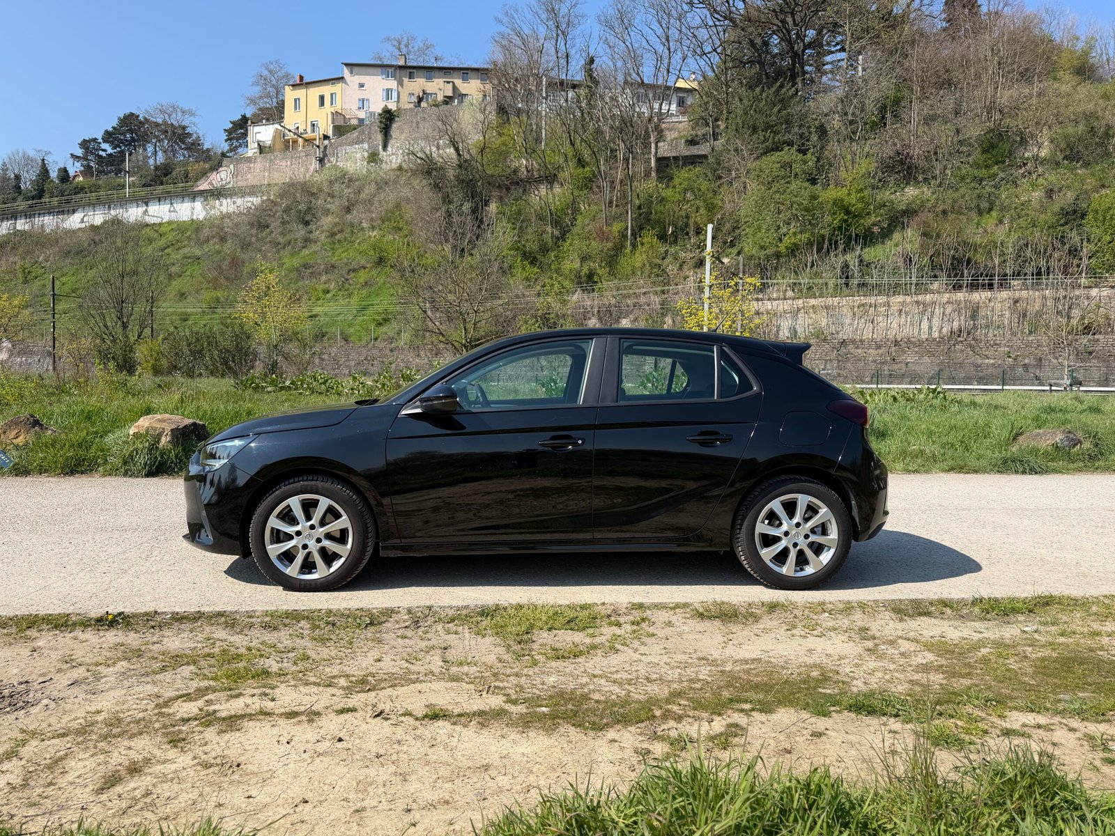 Opel Corsa 1,2 essence AUTOMATIQUE 100ch