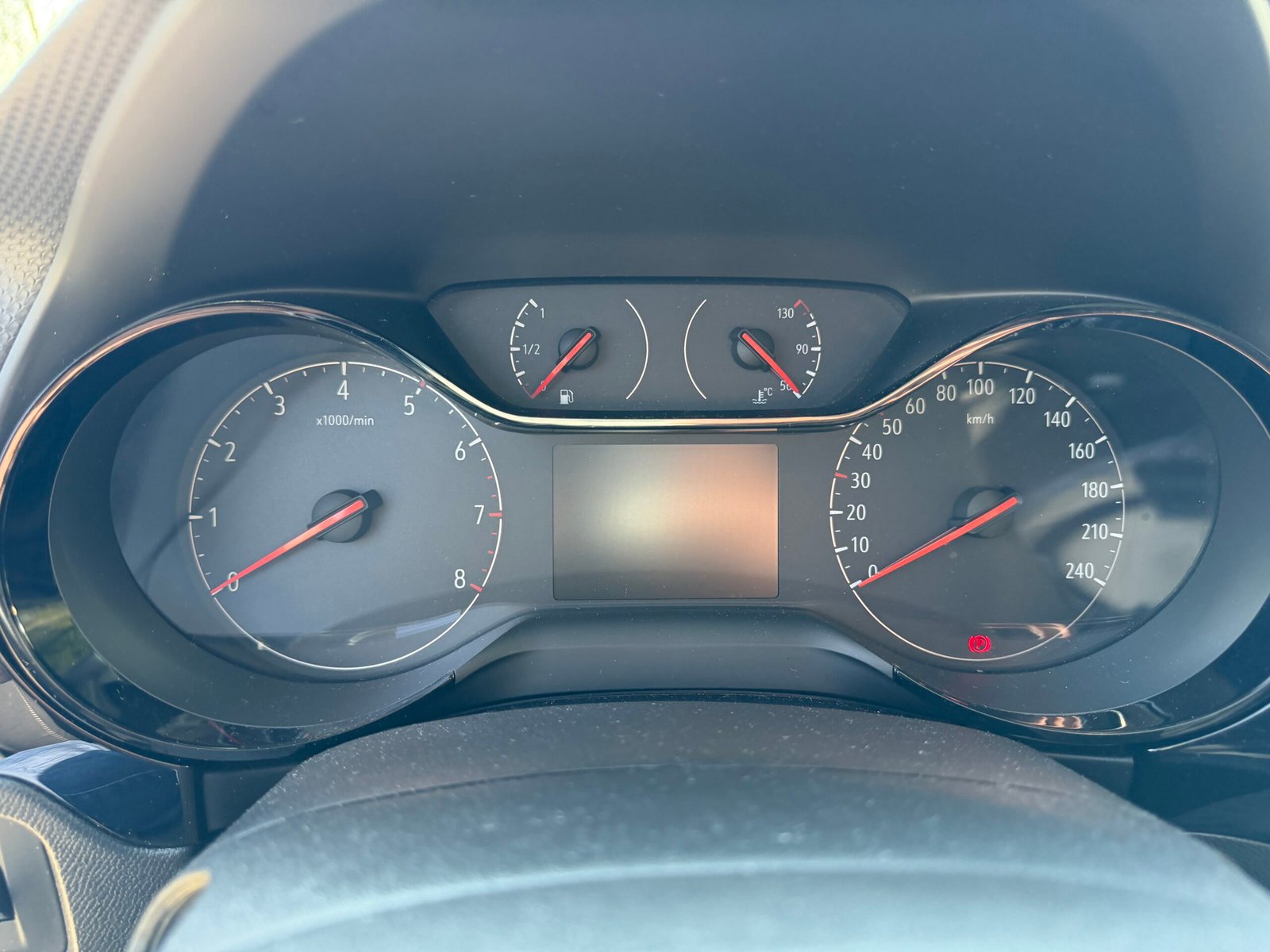 Opel Corsa 1,2 essence AUTOMATIQUE 100ch