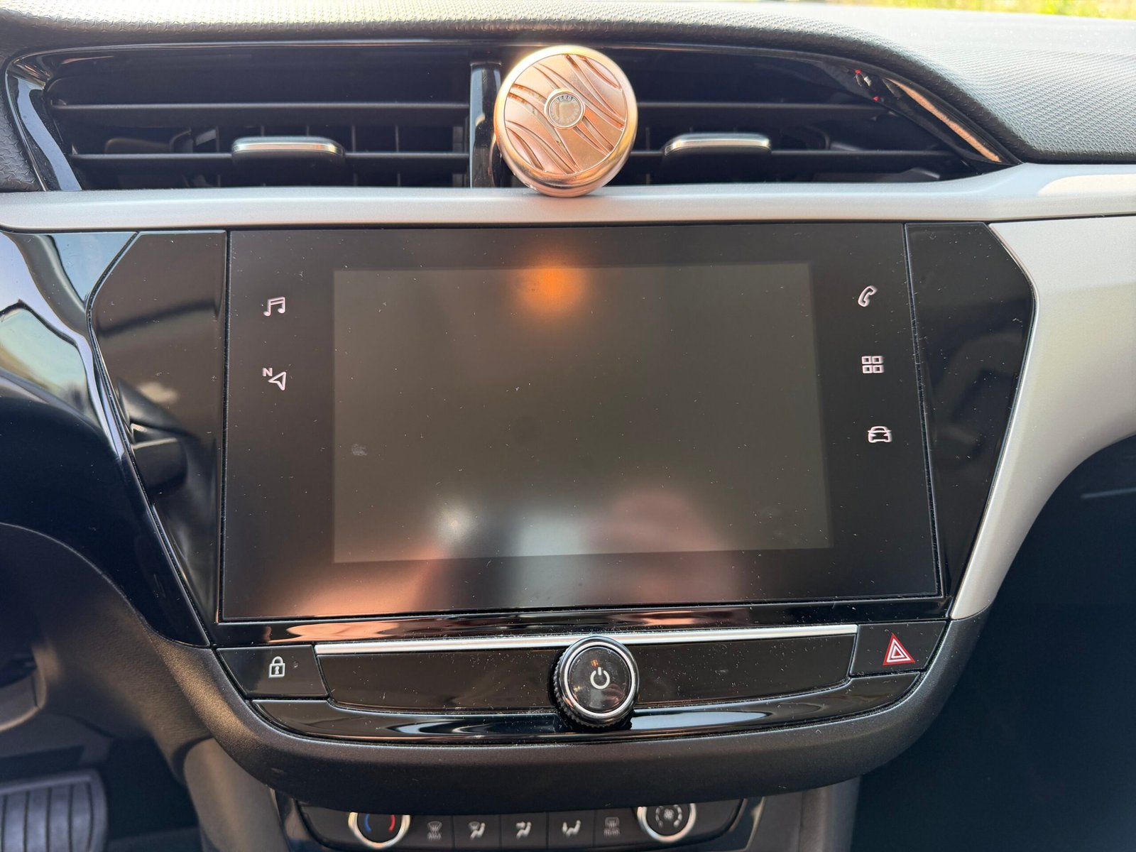 Opel Corsa 1,2 essence AUTOMATIQUE 100ch