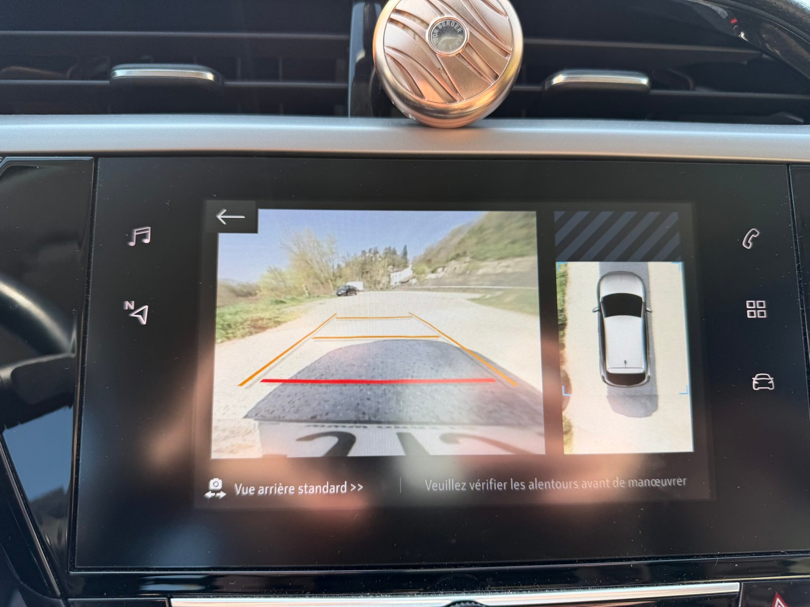 Opel Corsa 1,2 essence AUTOMATIQUE 100ch