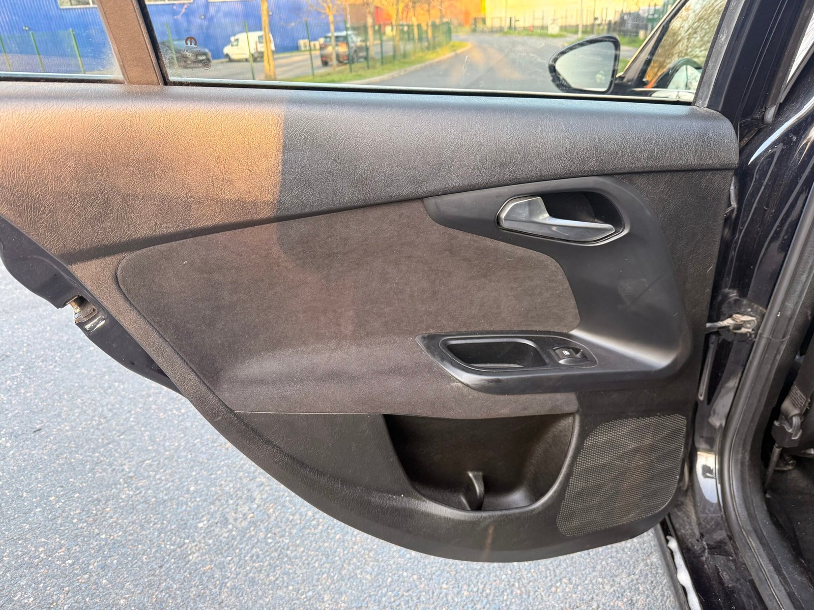 FIAT Tipo Hatchback 1.6 MJTD 120 cv / Loundge 