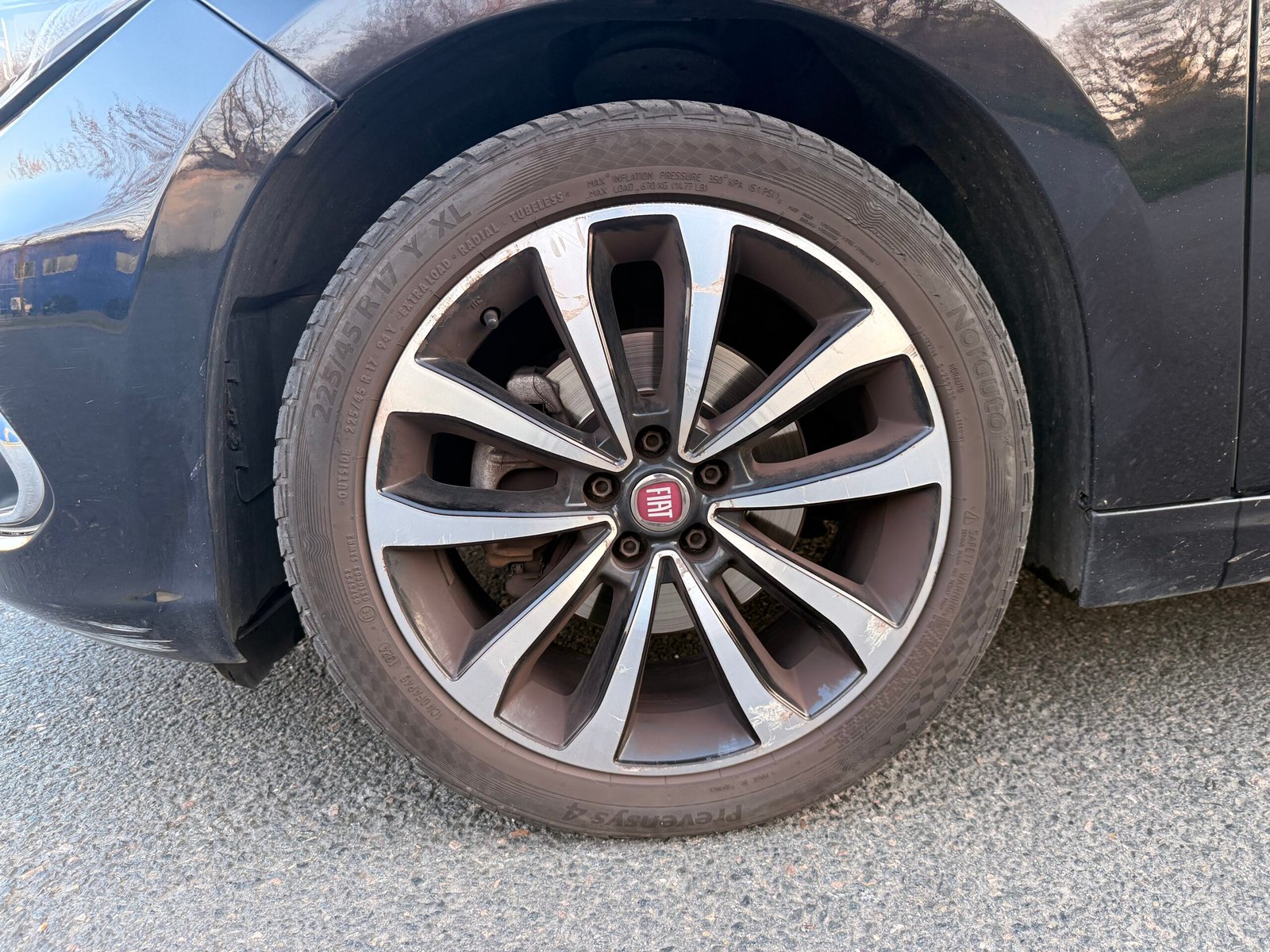 FIAT Tipo Hatchback 1.6 MJTD 120 cv / Loundge 