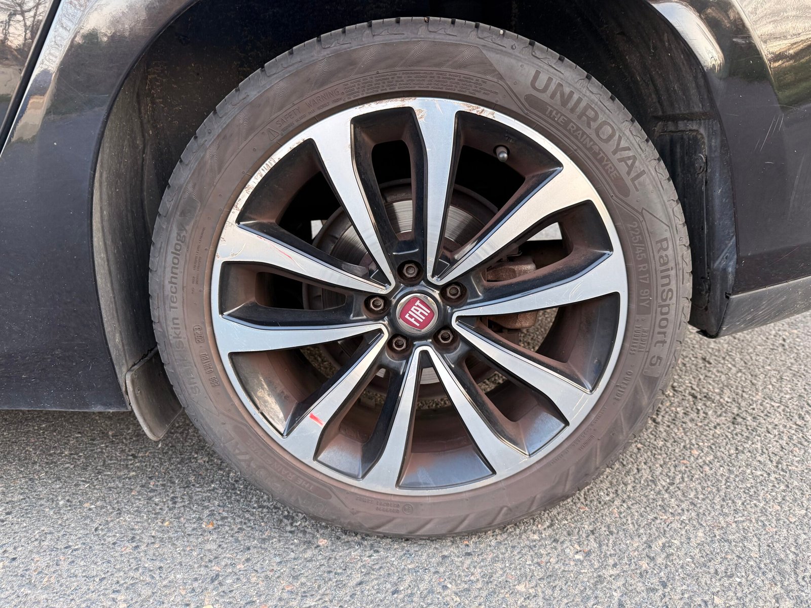 FIAT Tipo Hatchback 1.6 MJTD 120 cv / Loundge 